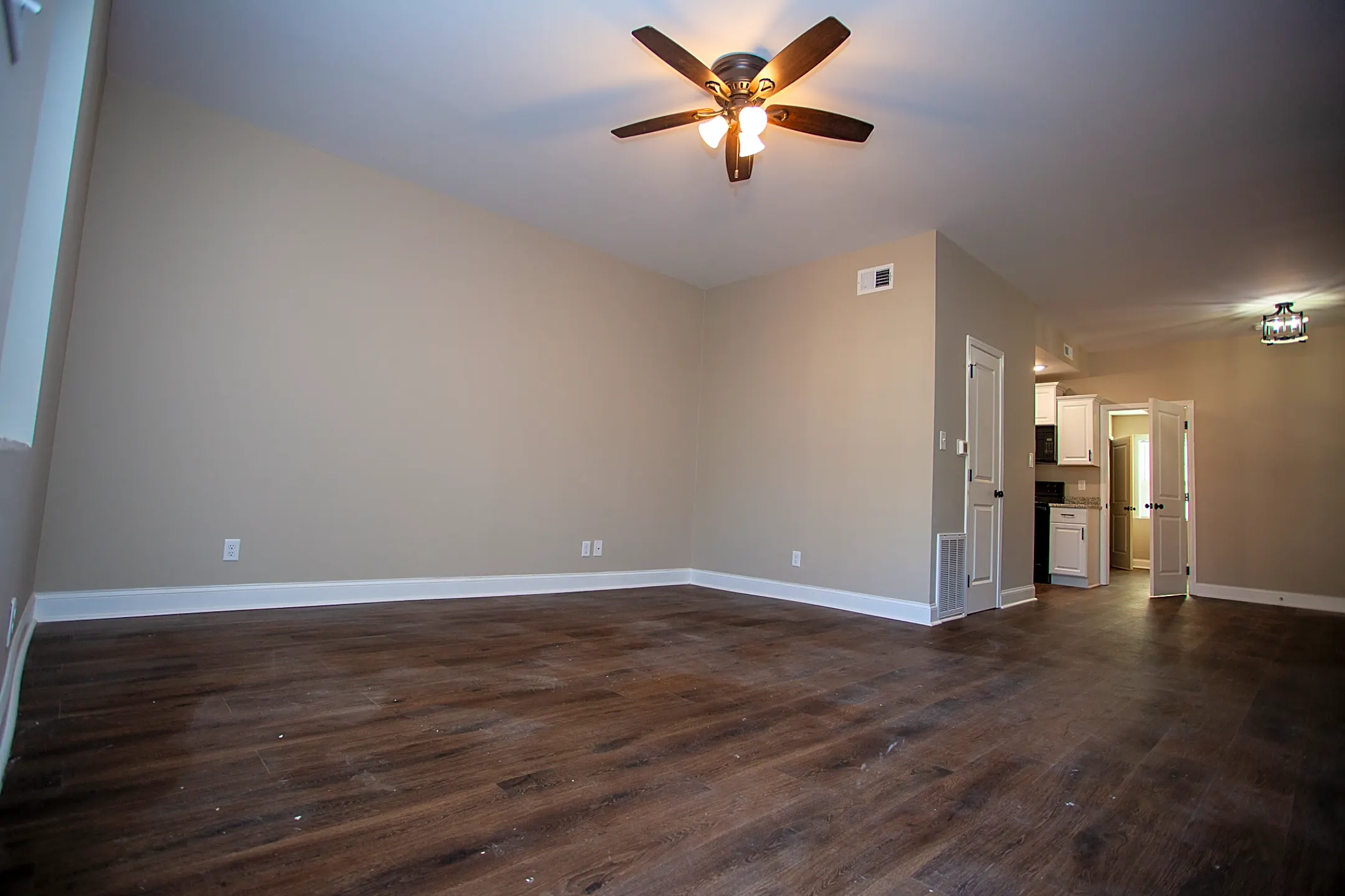 300 Church St NW Apartments Valdese, NC 28690