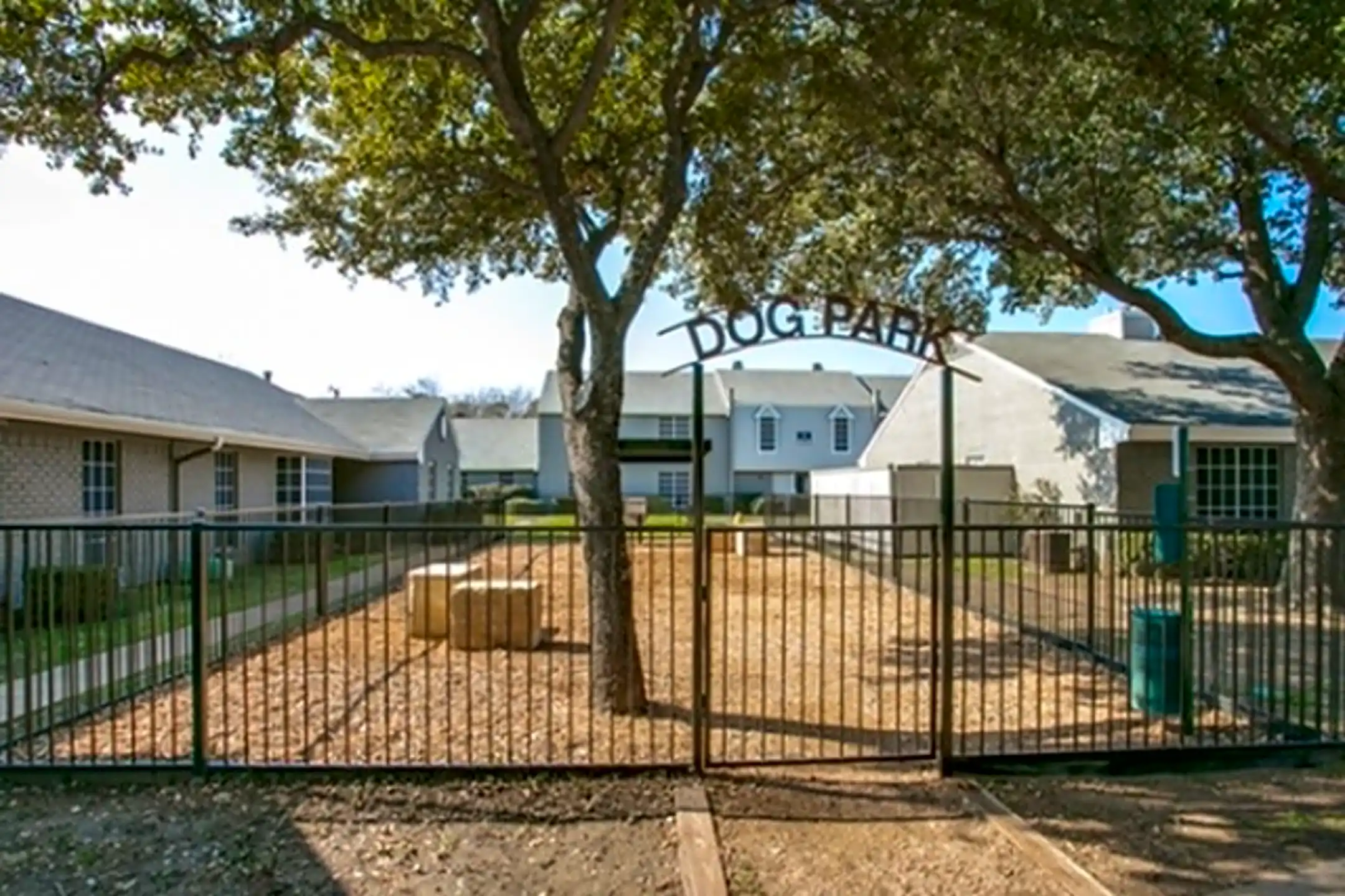 Parkwyn Townhomes North Richland Hills, TX 76180