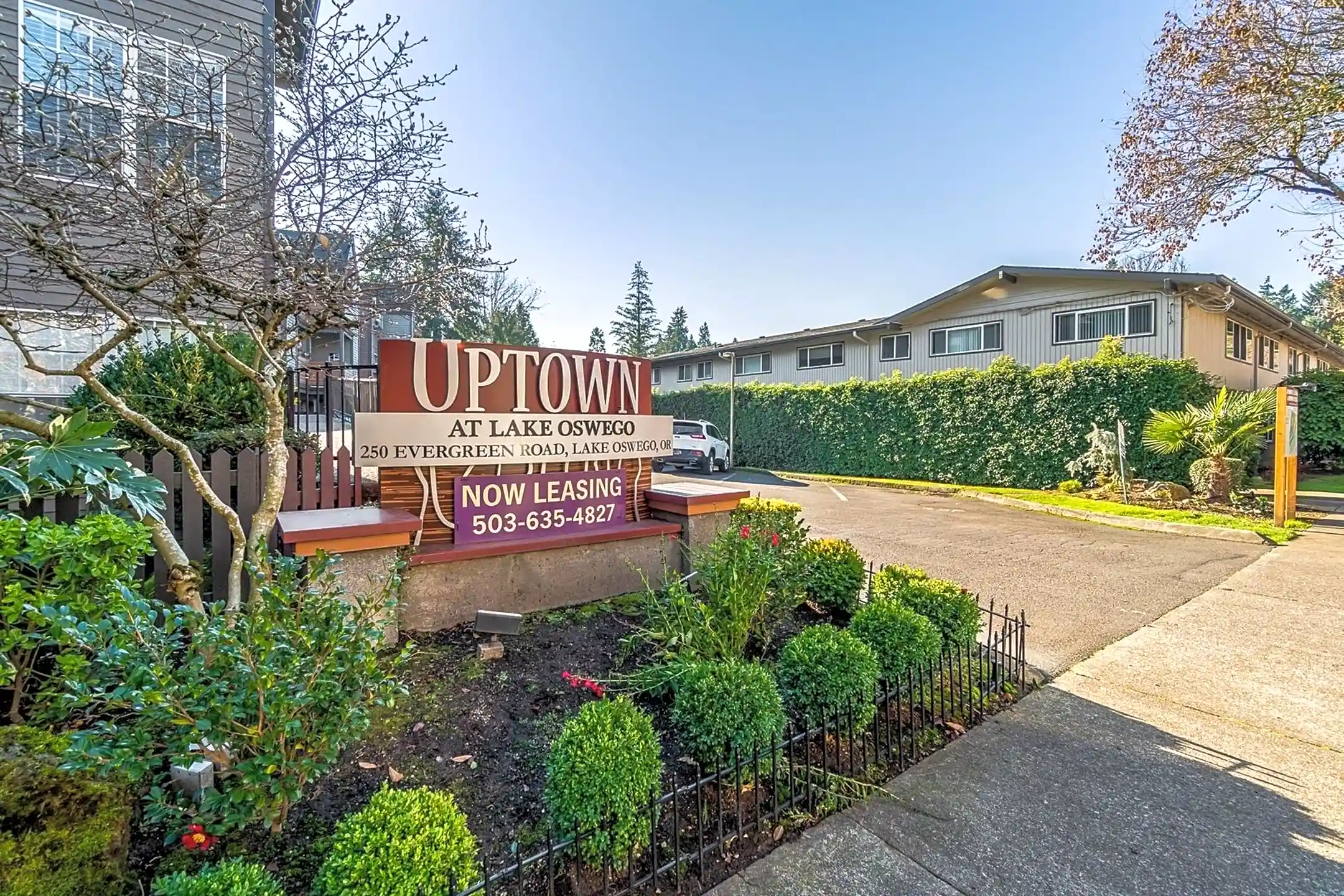 Community Signage - 295 3rd Street - Lake Oswego, OR