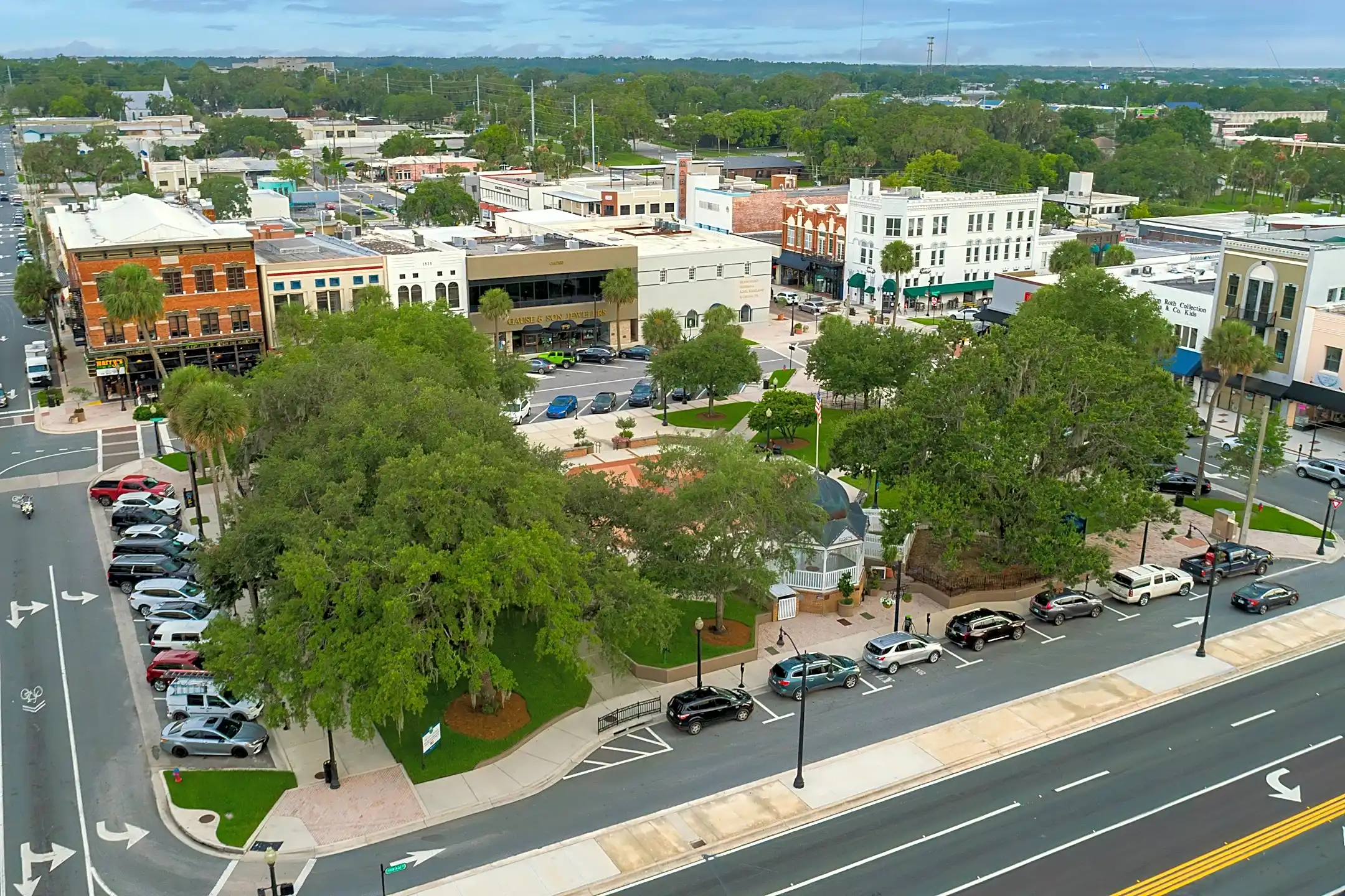 Carrington Lane 3001 SE Lake Weir Ave Ocala, FL Apartments for Rent