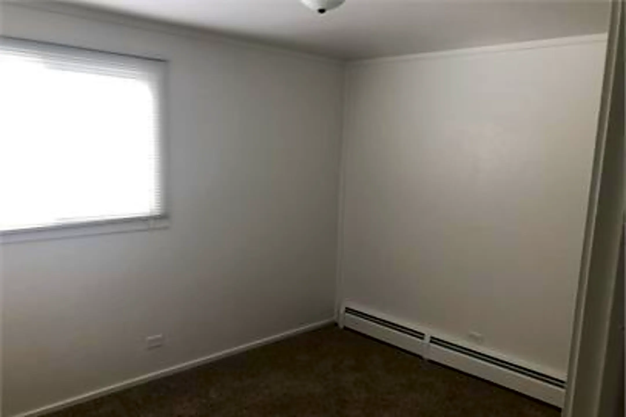 259 Percy Ave Apartments Oconto, WI 54153