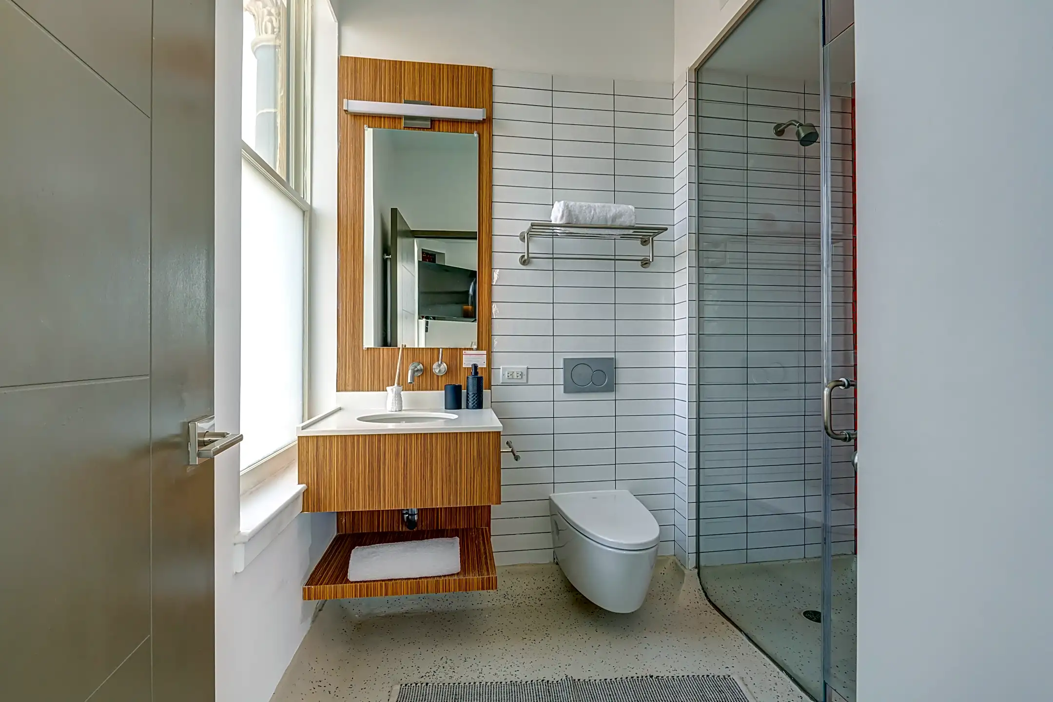 Bathroom - Indigo Residence - Newark, NJ