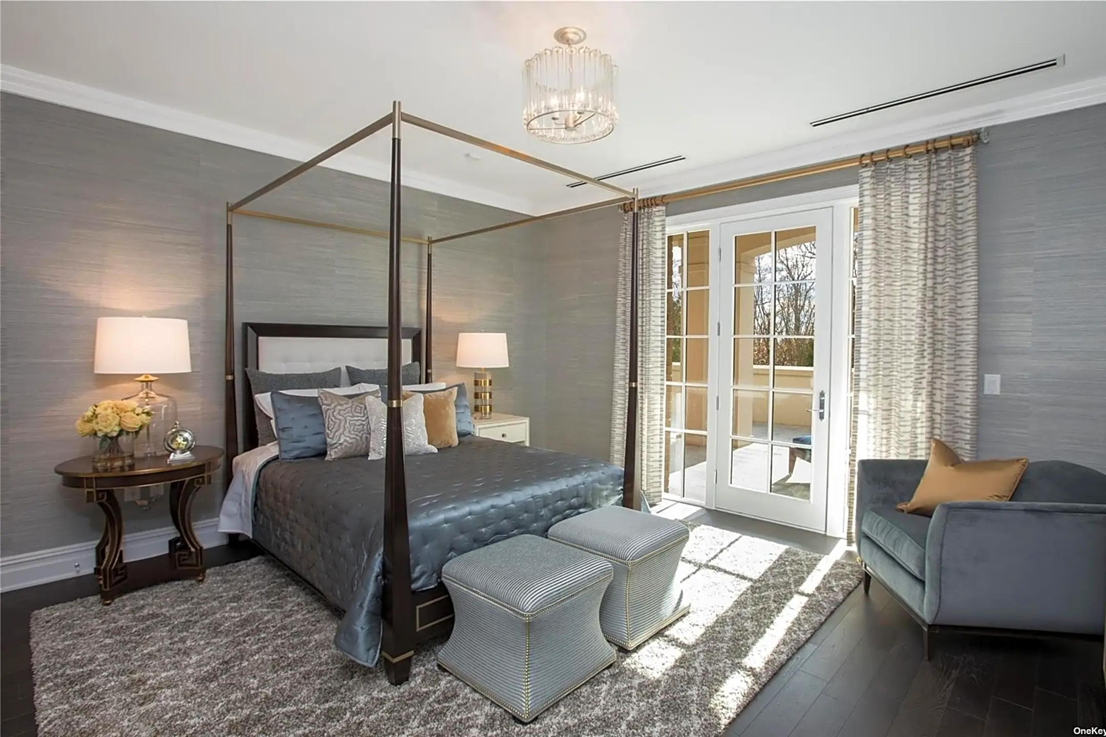 3000 Royal Ct #3211 - North Hills, NY