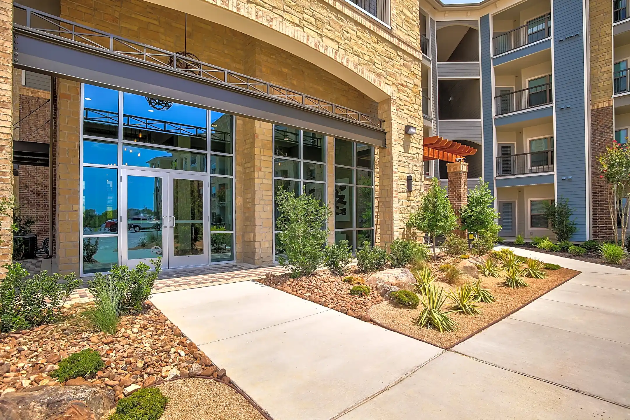 Cortland Craig Ranch 7201 S Custer Rd McKinney, TX Apartments for