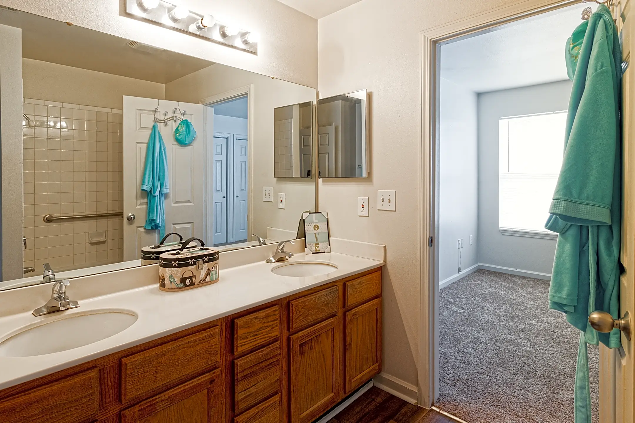 Madison Heights Little Rock, AR 72204