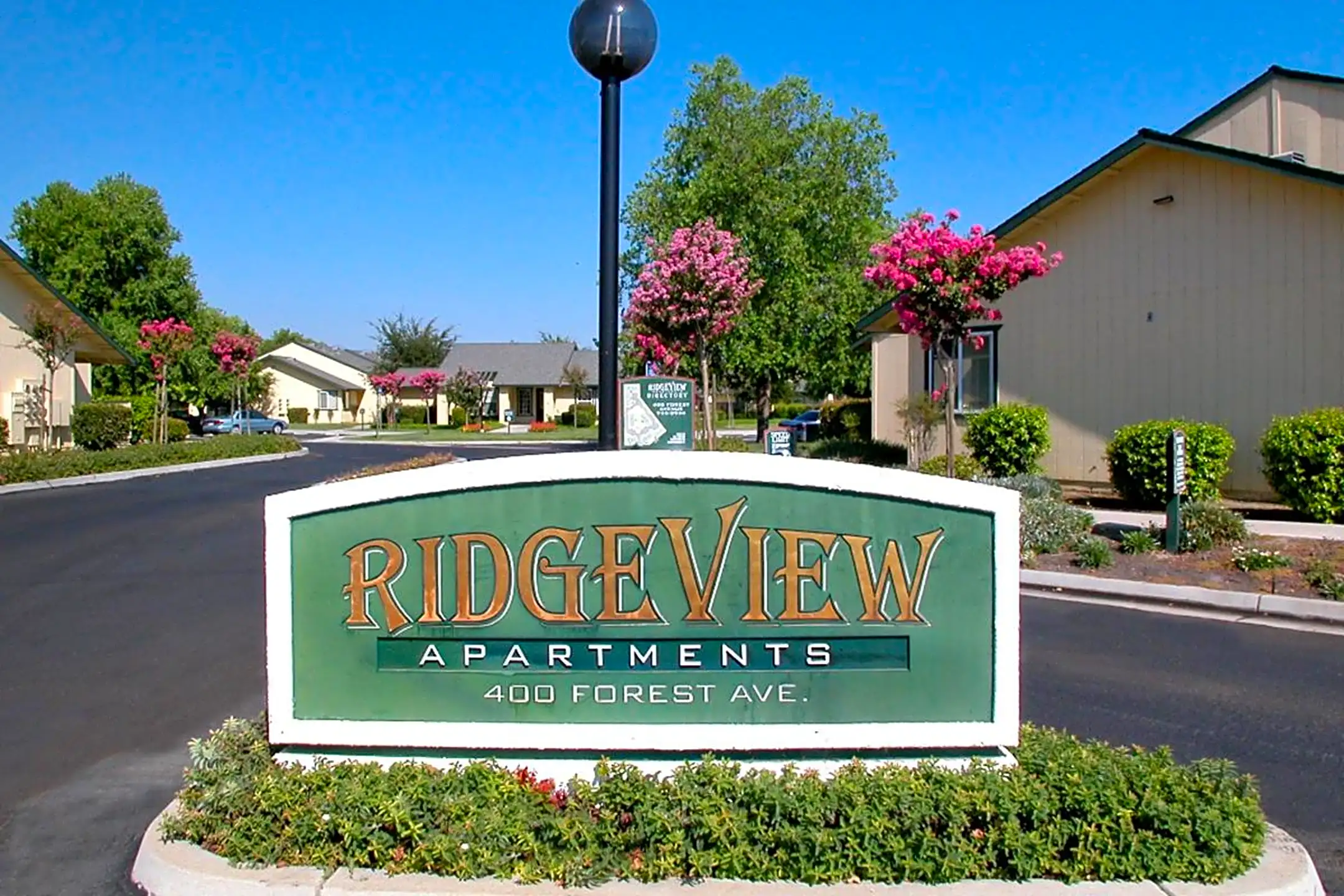 Ridgeview Apartments 400 W Forest Ave Coalinga, CA Apartments for