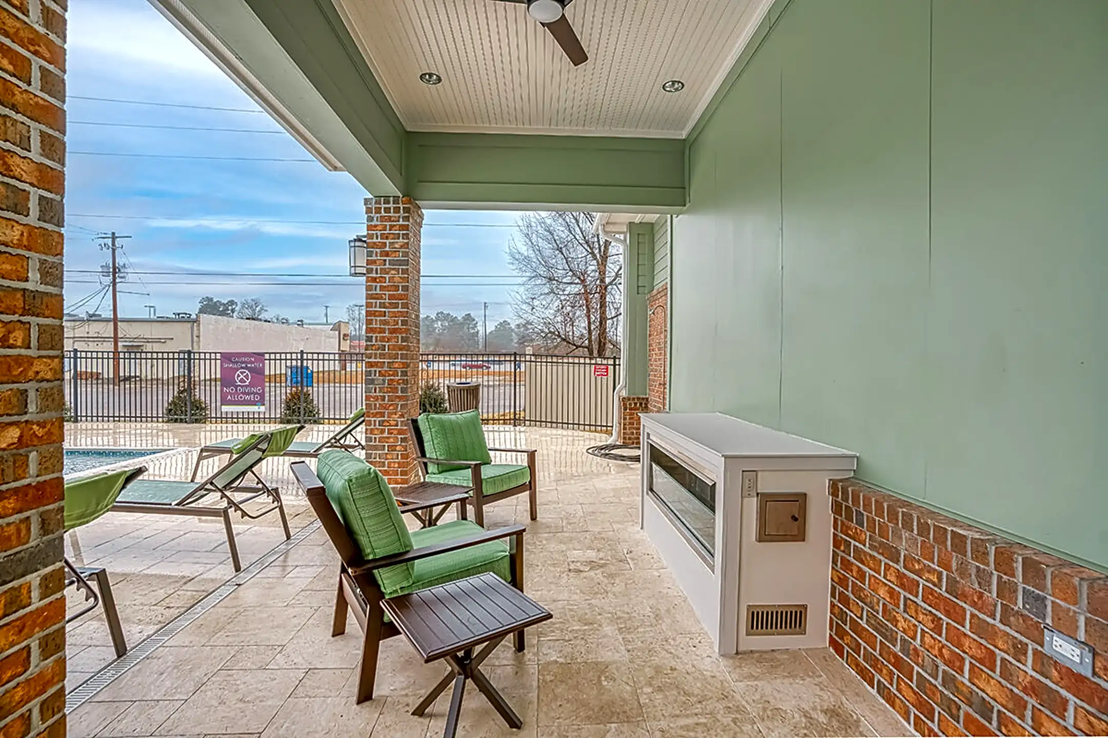 Fountains Of Edenwood 1200 N Eden Dr Cayce, SC Apartments for Rent