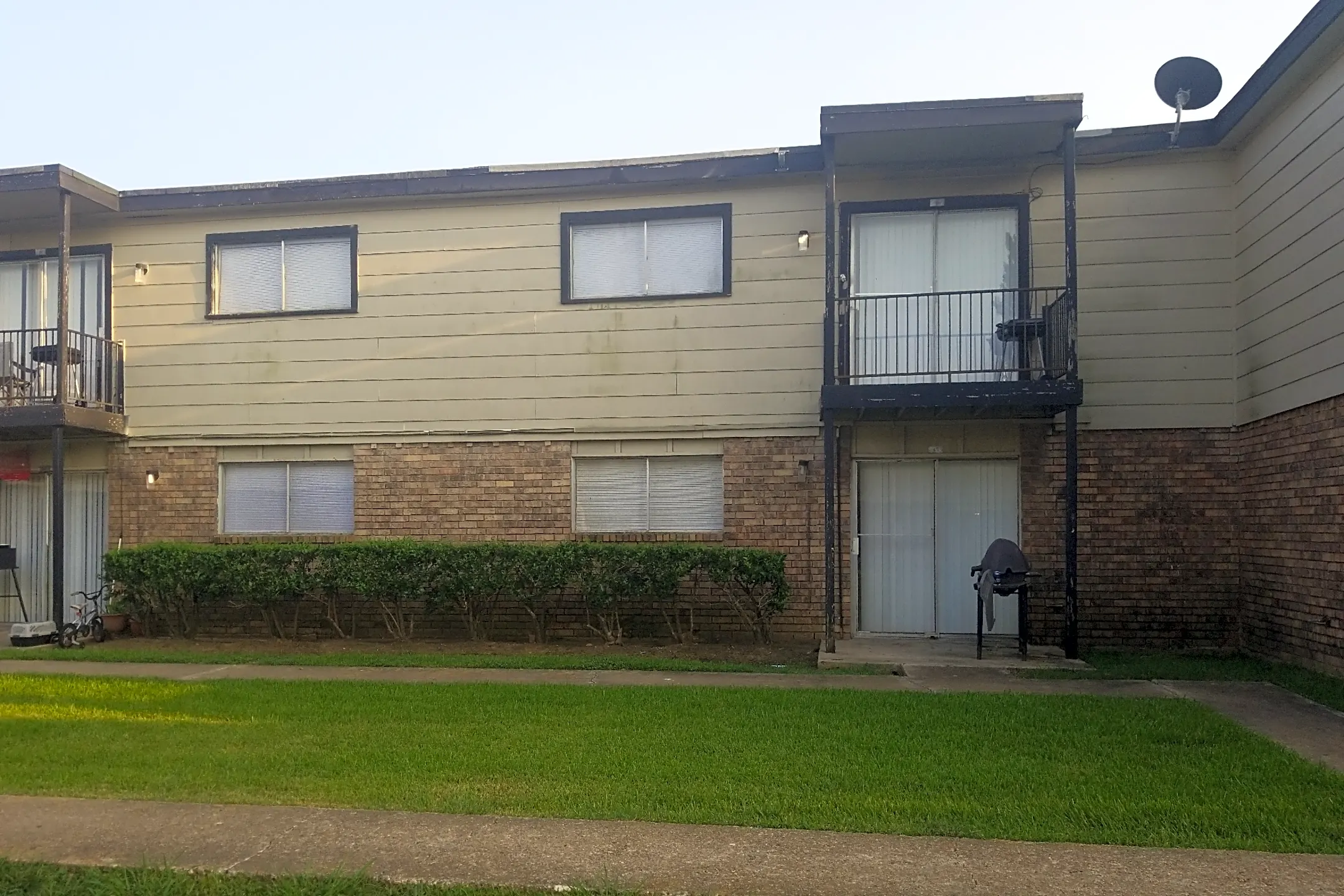 Courtyards Apartments Pasadena, TX 77502