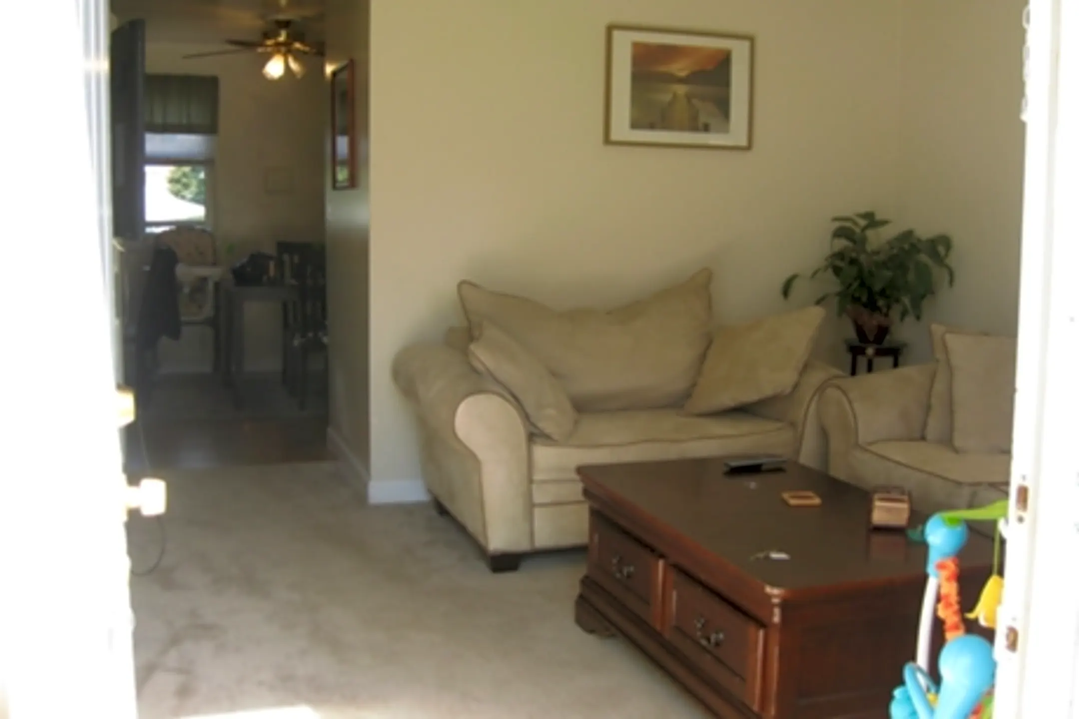 Weldon Townhomes 1402 Weldon Pl N Baltimore, MD Townhomes for Rent