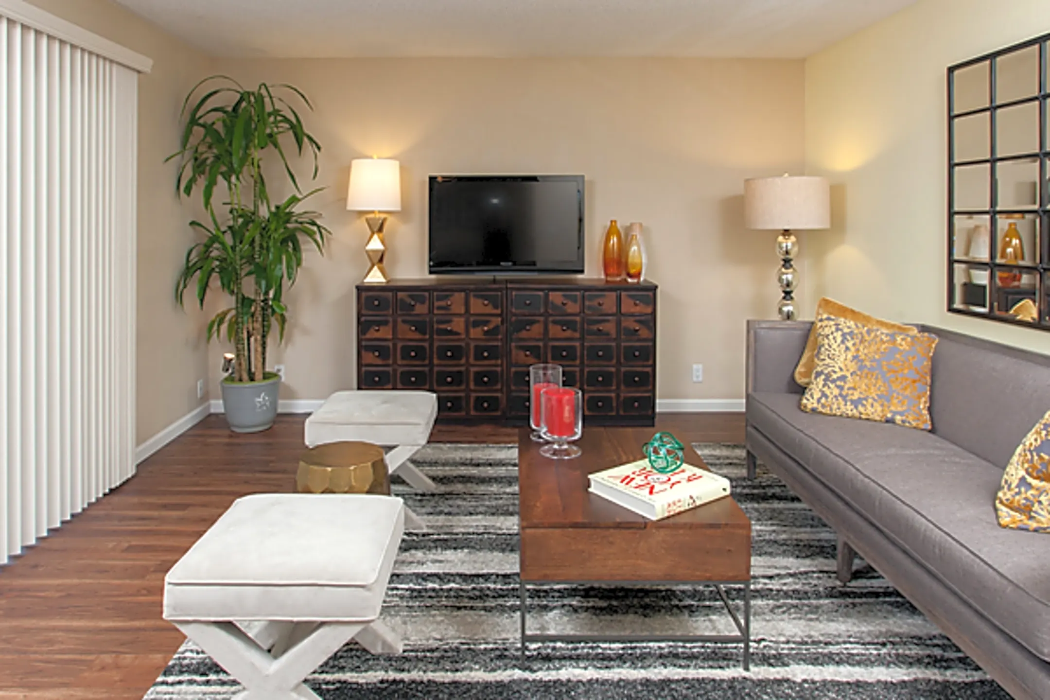 Madera Valley 1495 Casa Buena Dr Corte Madera, CA Apartments for