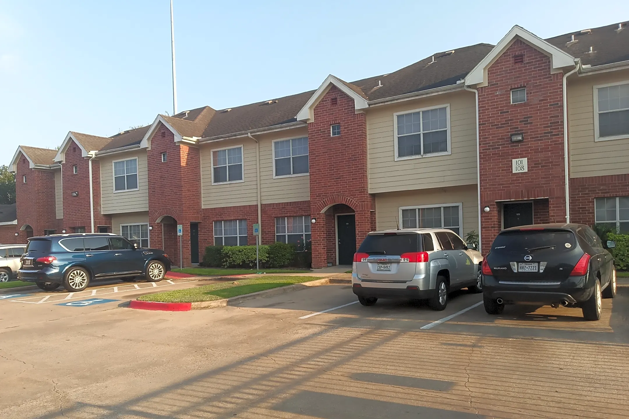 Plum Creek Apartments Houston, TX 77087