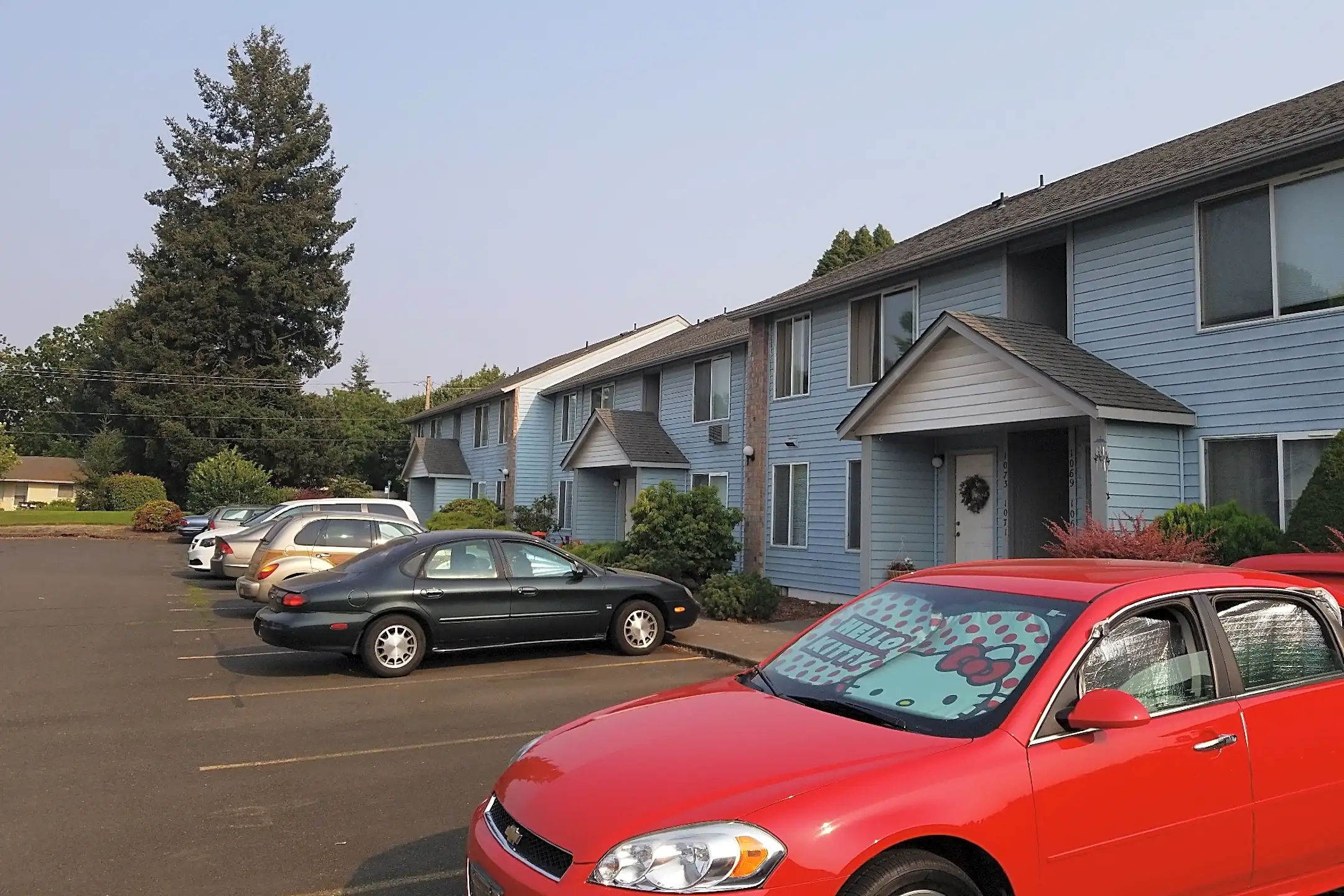 Windsor Court Apts - 1065 Willow Lake Rd N | Keizer, OR Apartments for