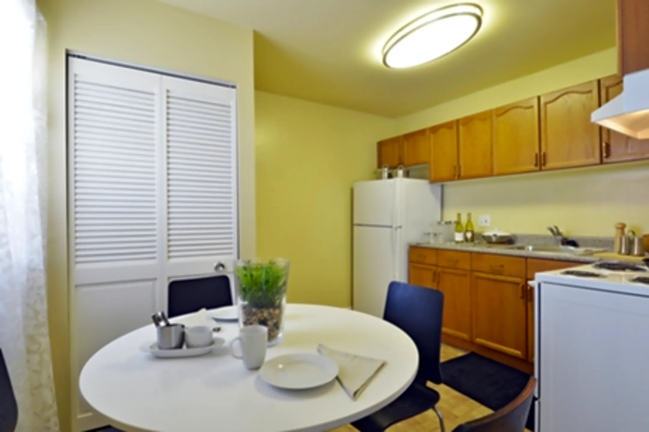 the metropolitan runnemede Runnemede, NJ 08078