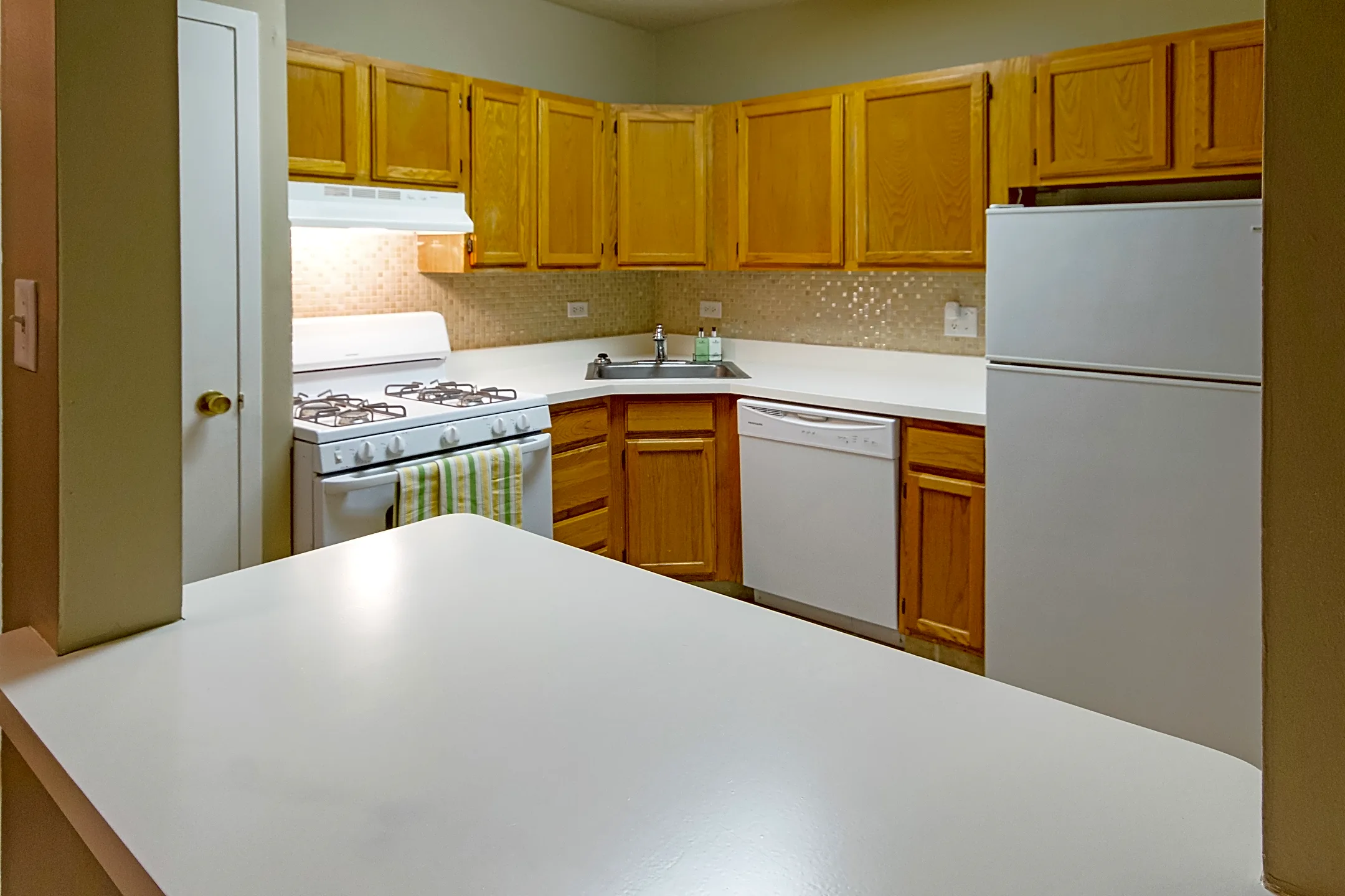 Maple Leaf Apartment Homes University Park, IL 60484