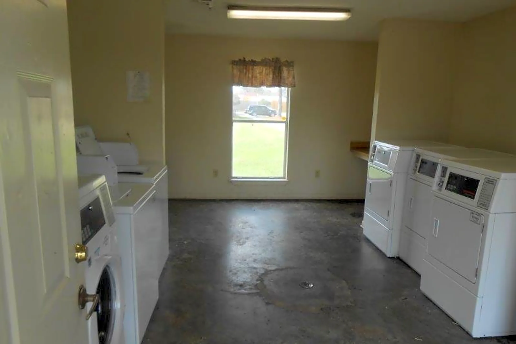 Galvez Manor Apartments 41060 Merritt Evans Rd Prairieville, LA Apartments for Rent Rent.