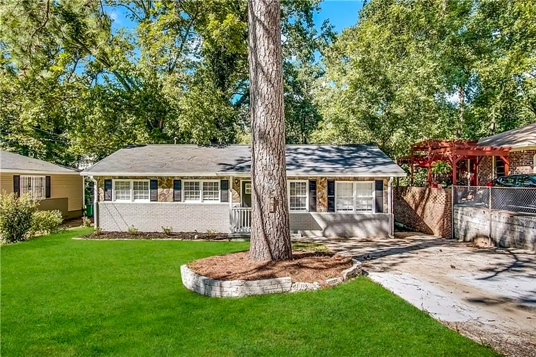 3152 Bay St Scottdale, GA Houses for Rent Rent.