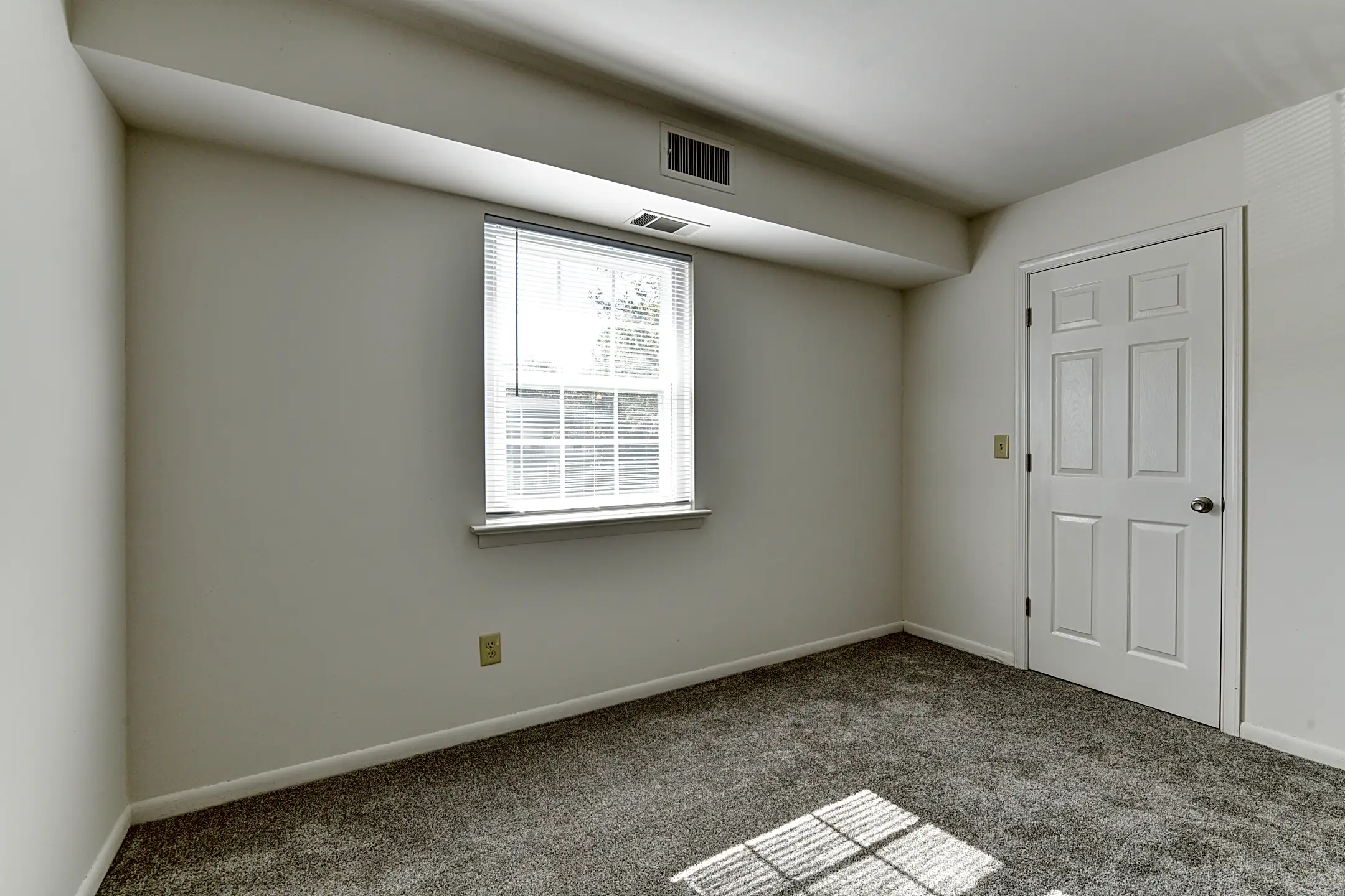 Village Green Elizabethtown, PA 17022