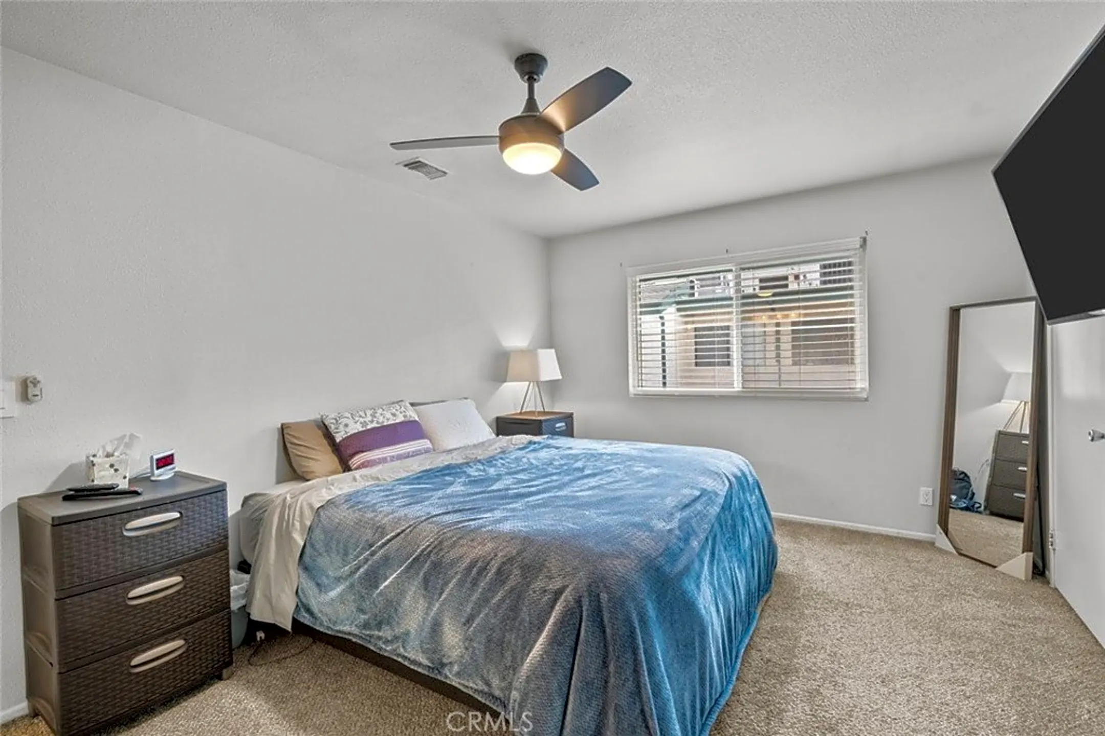 23546 Newhall Ave 6 Santa Clarita, CA Condos for Rent Rent.