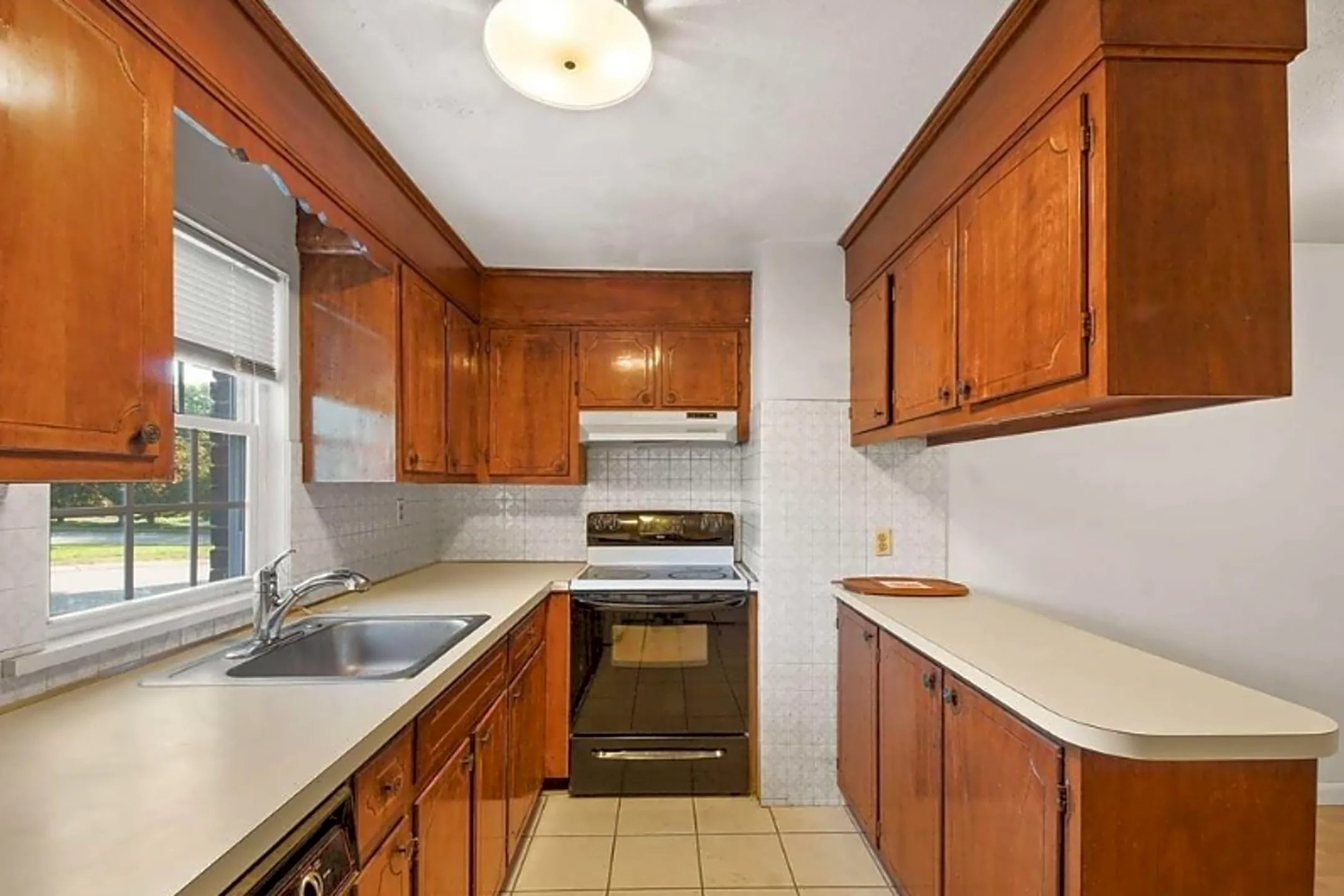 132 Parker St Acton, MA Condos for Rent Rent.