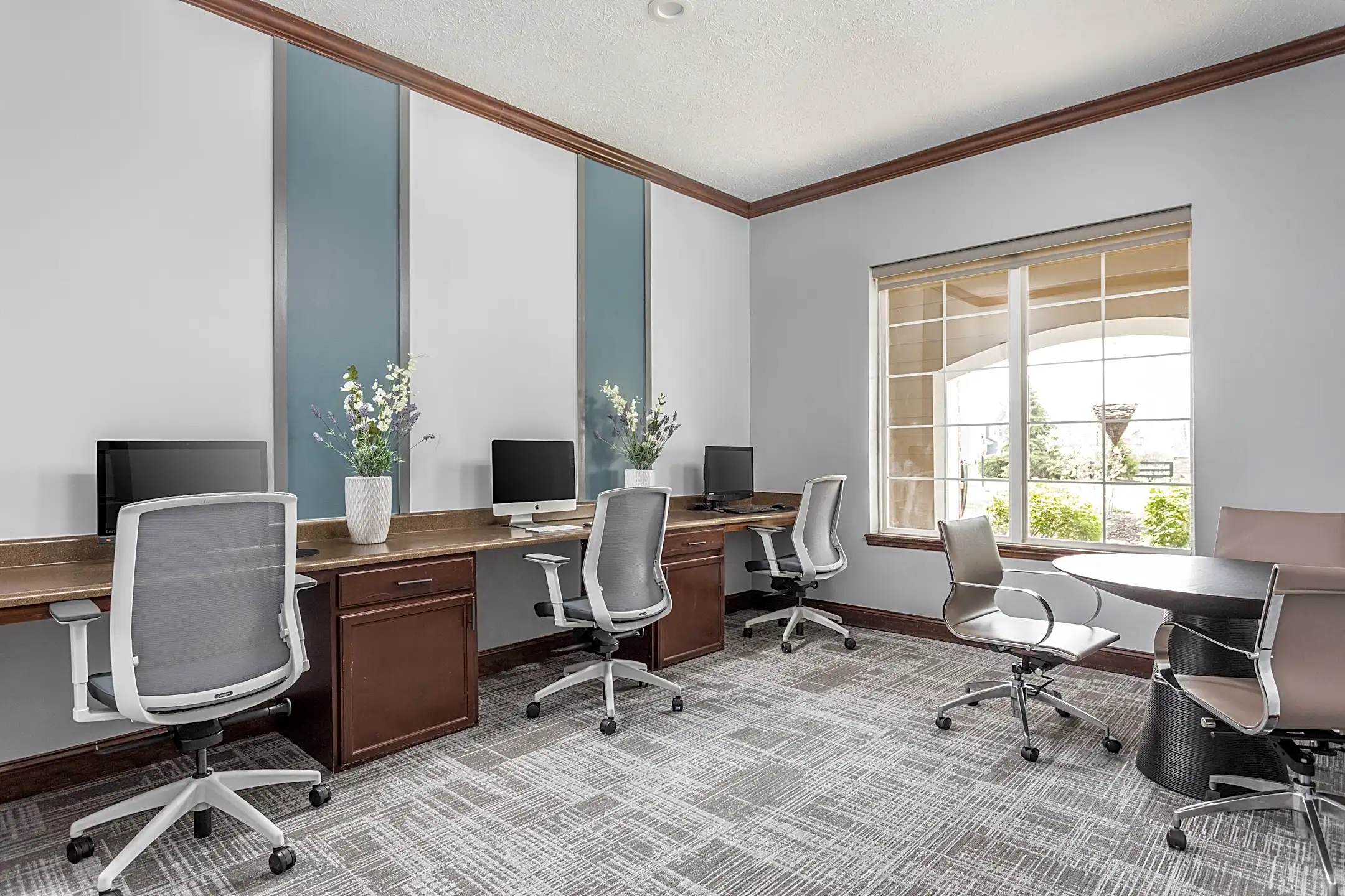 Maple Knoll Westfield, IN 46074