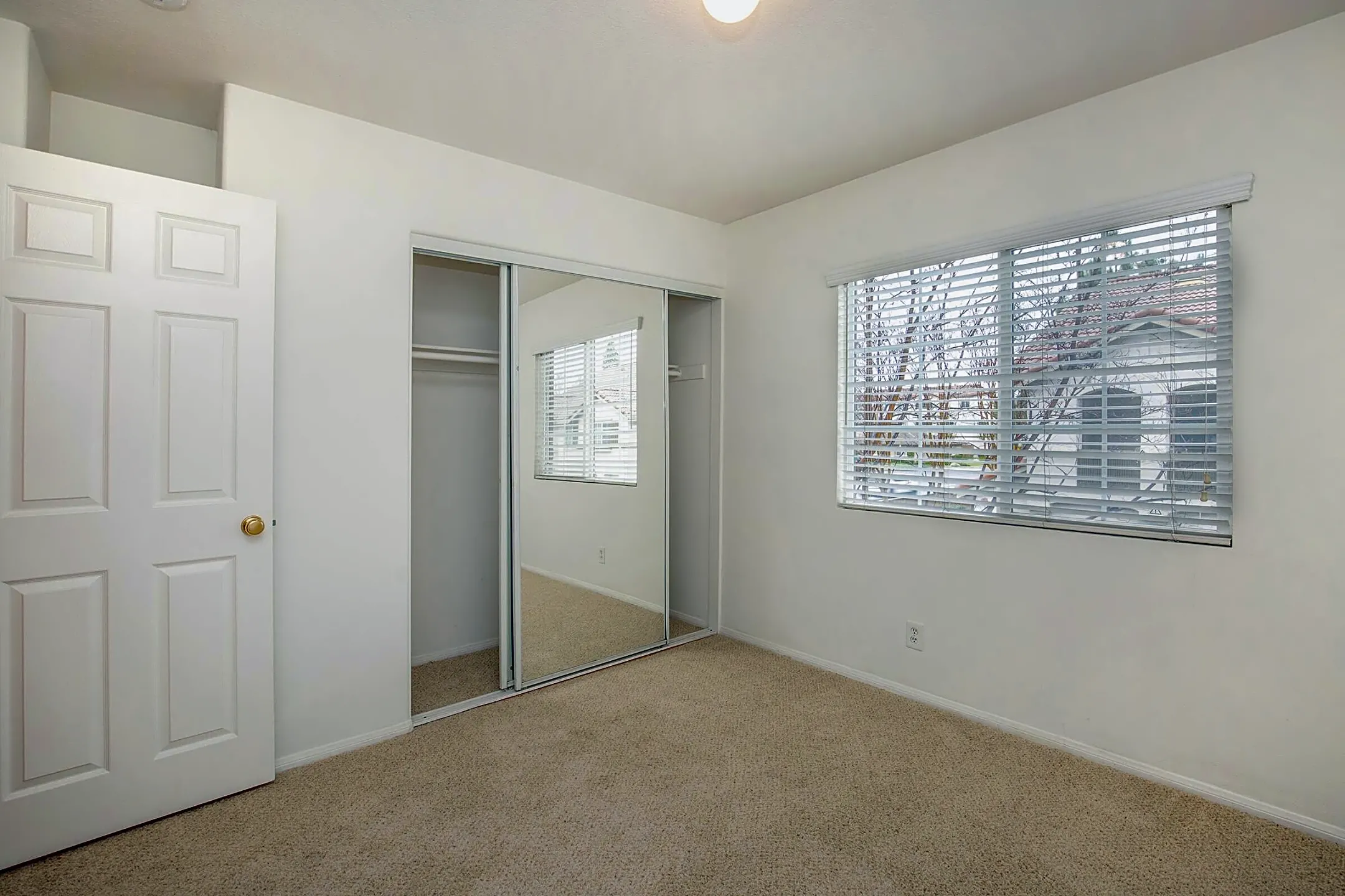 Arbor Lane Apartment Homes 246 Lincoln St Placentia, CA Apartments