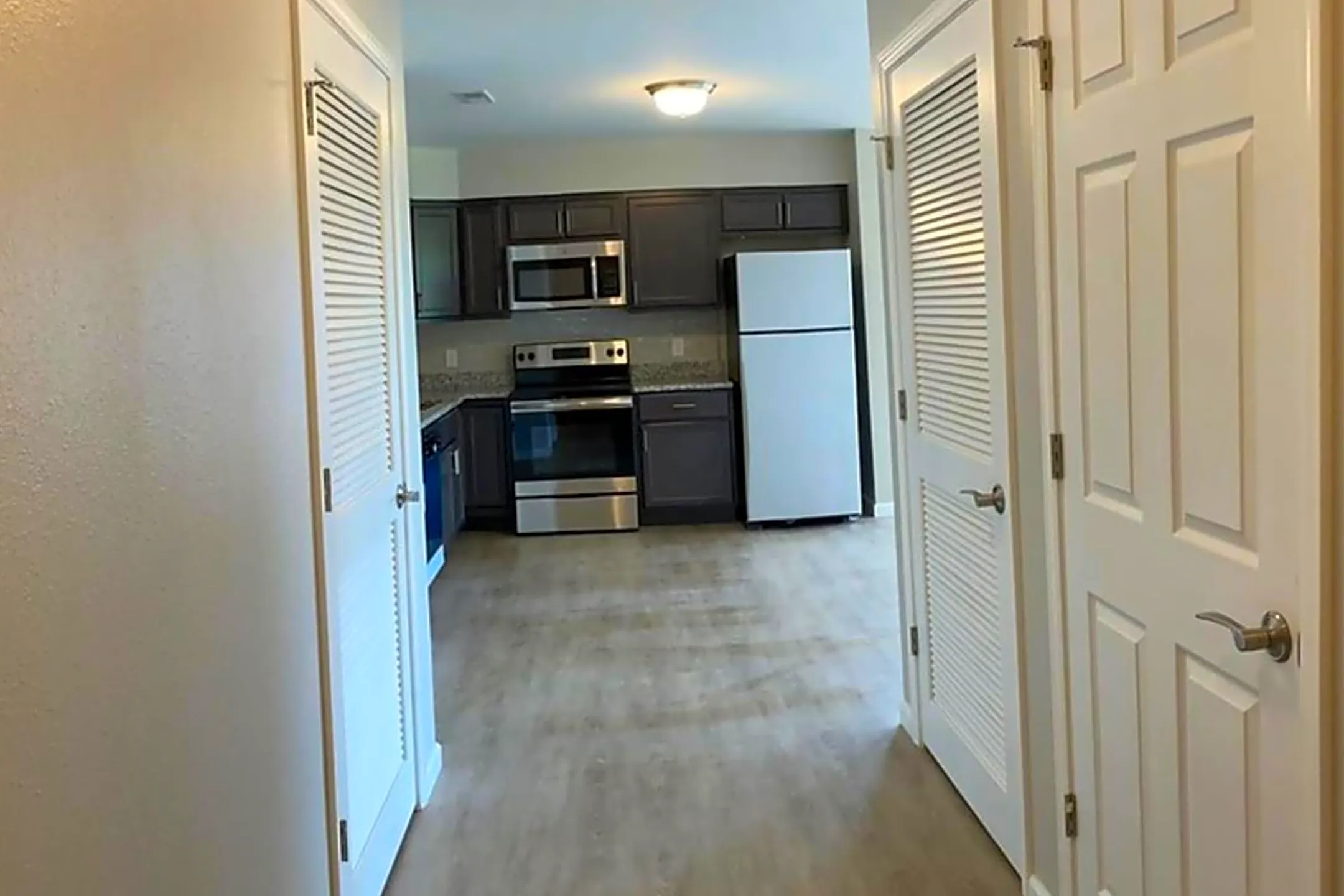 Bell Pointe Apartments Newburgh, IN 47630