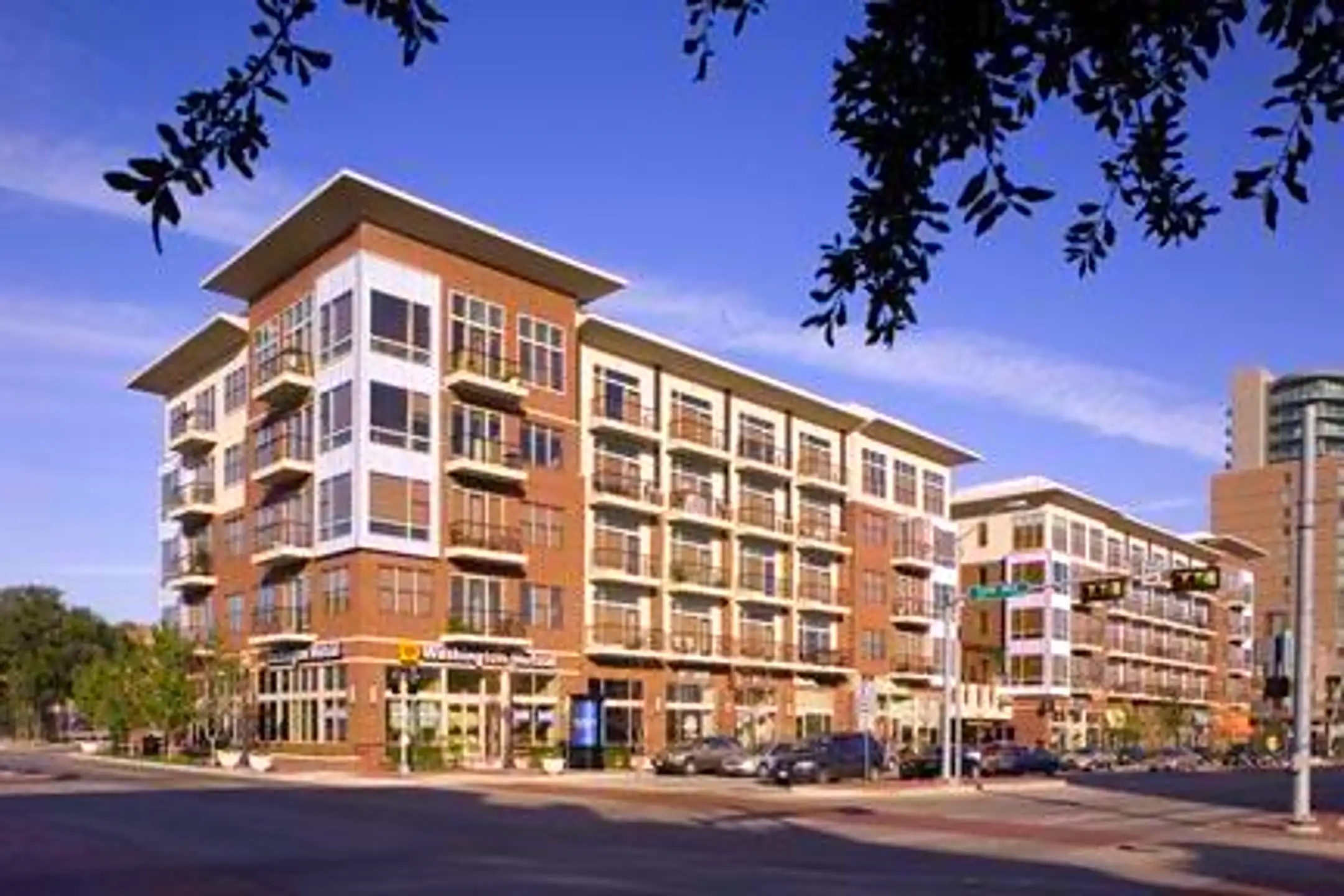 3839-mckinney-ave-apartments-dallas-tx-75204