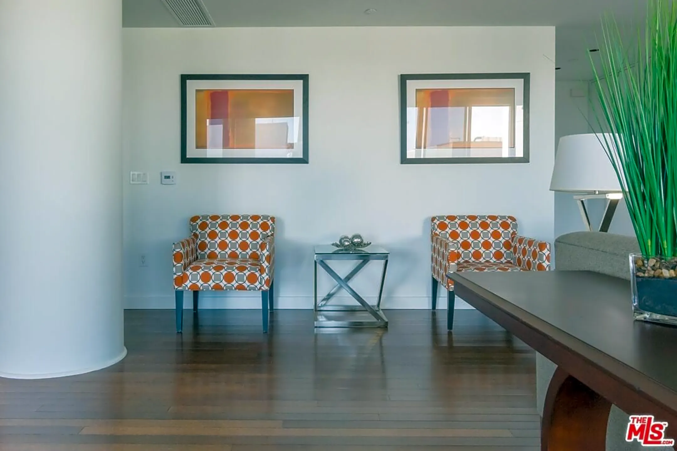 Living Room - 6250 Hollywood Blvd #12E - Los Angeles, CA