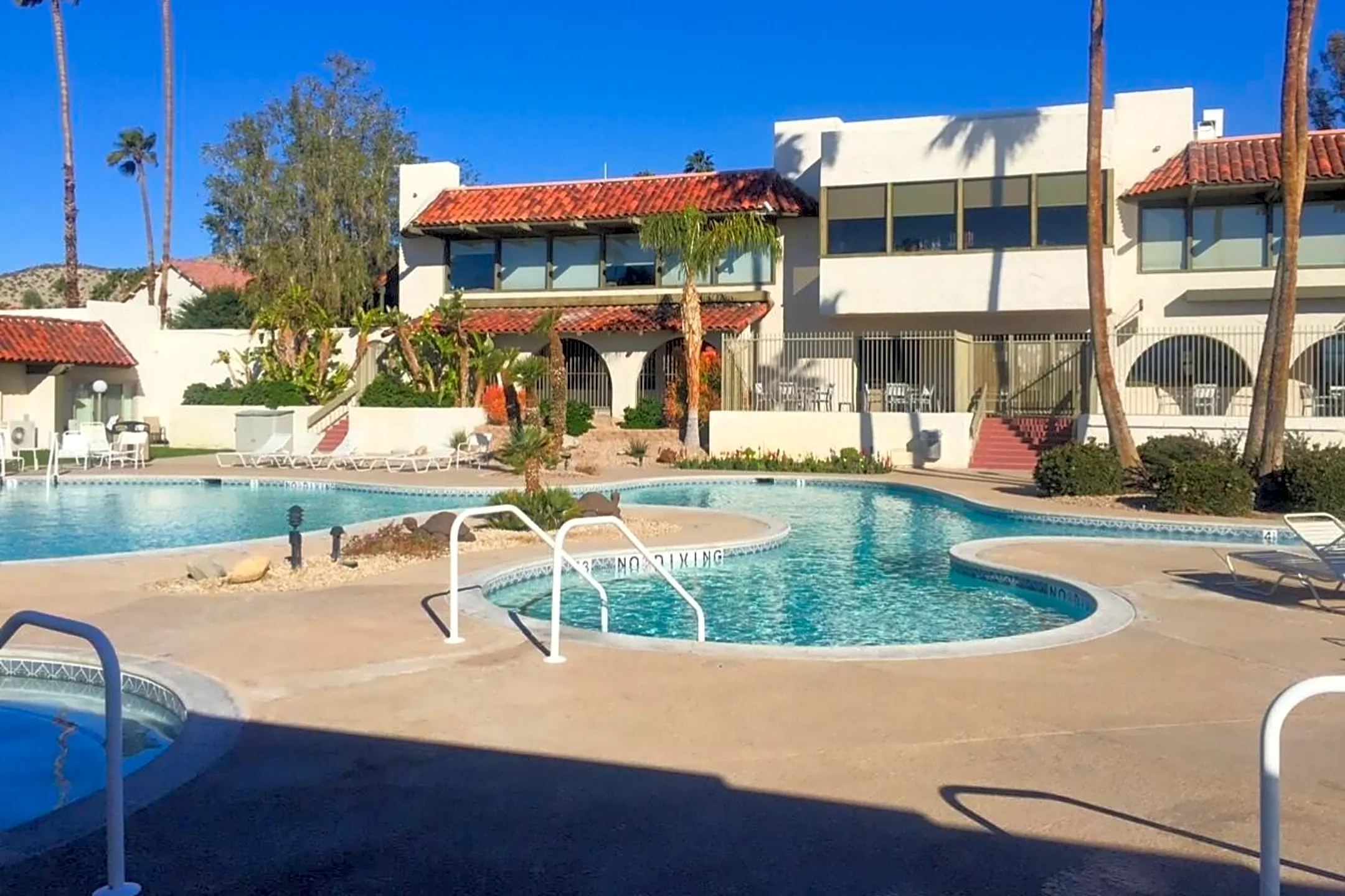 64291 Spyglass Ave Condos Desert Hot Springs, CA 92240
