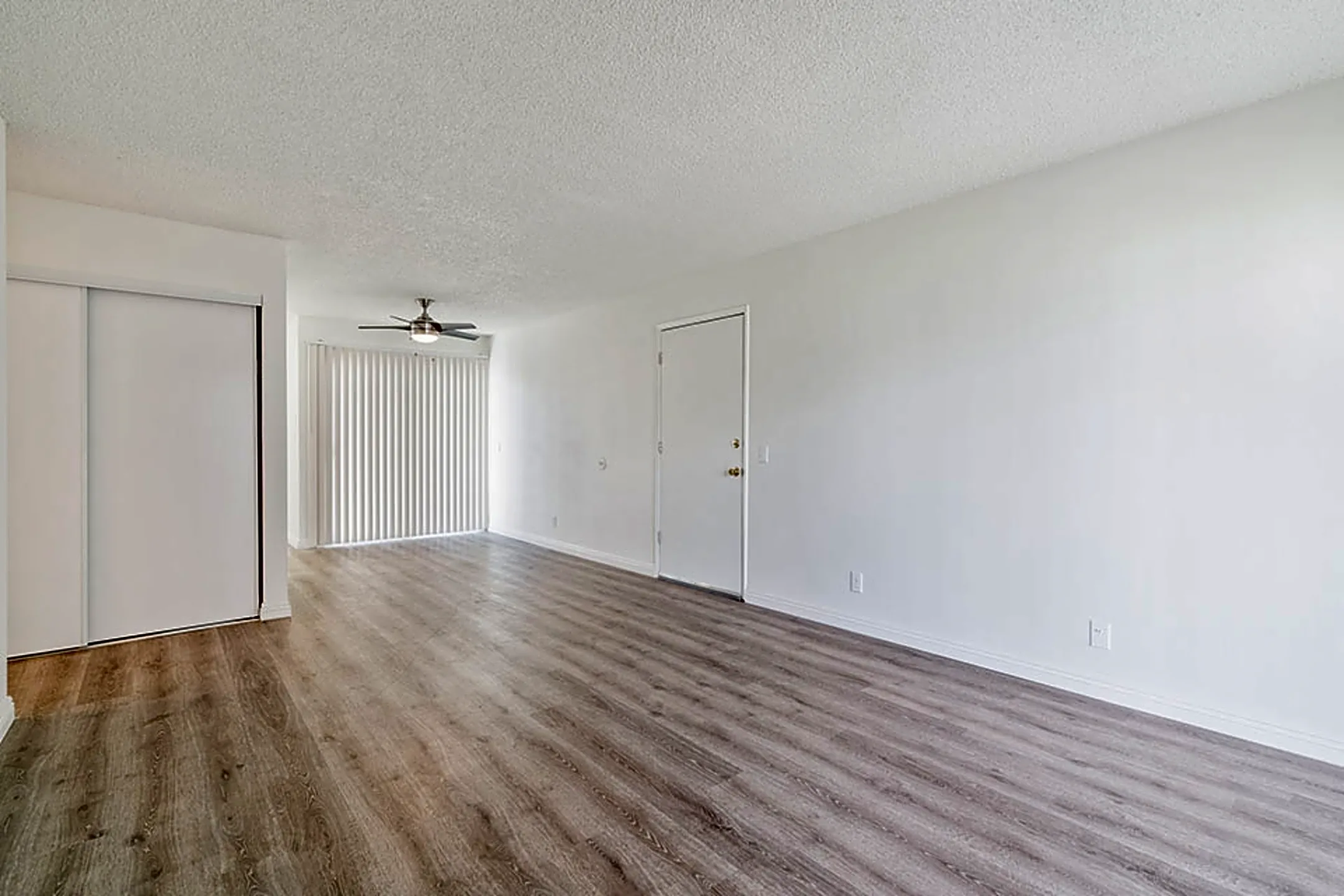 Esther Apartments 630800 E. Esther Avenue Long Beach, CA