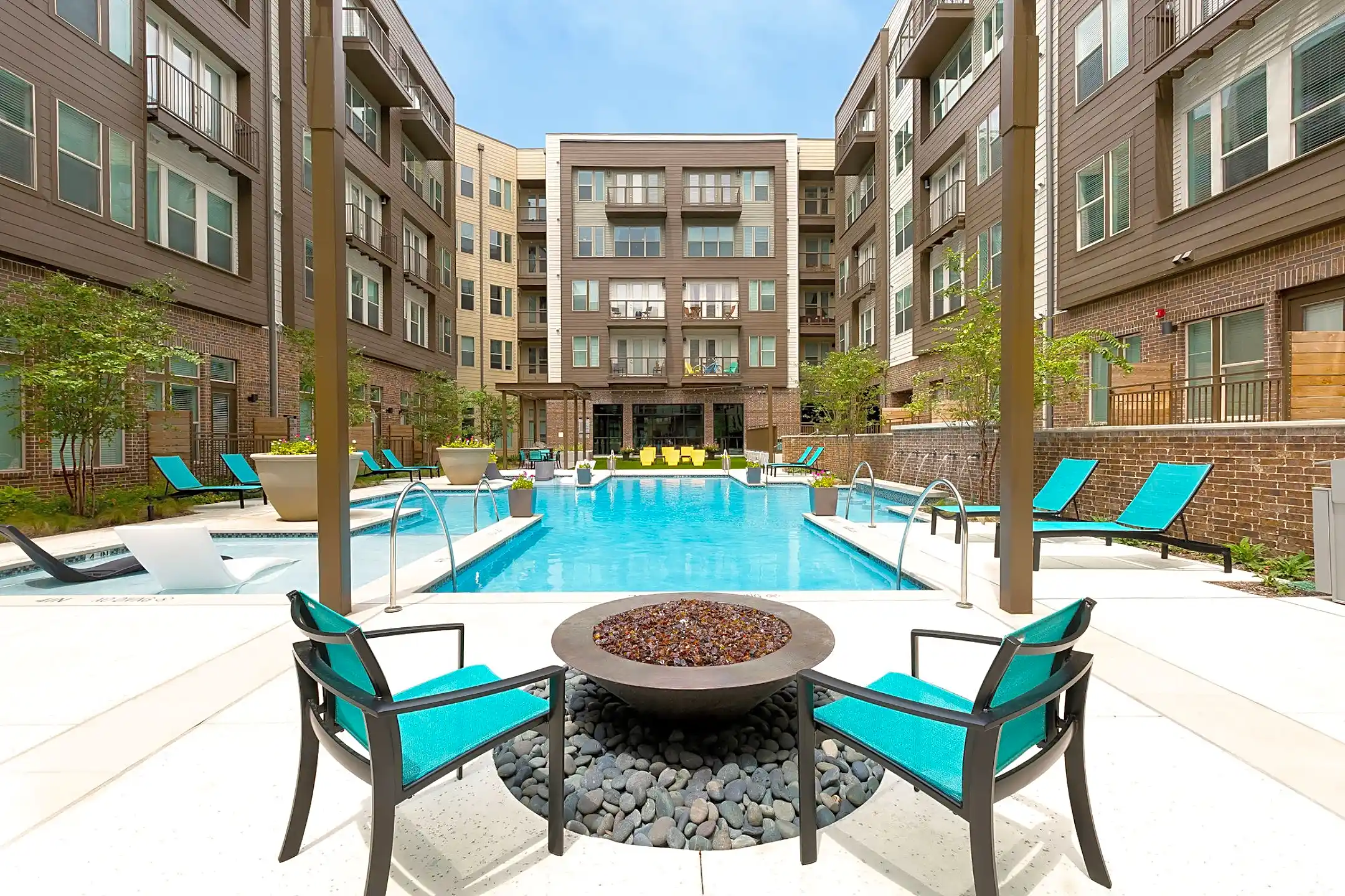 South 400 Apartments Fort Worth, TX 76104