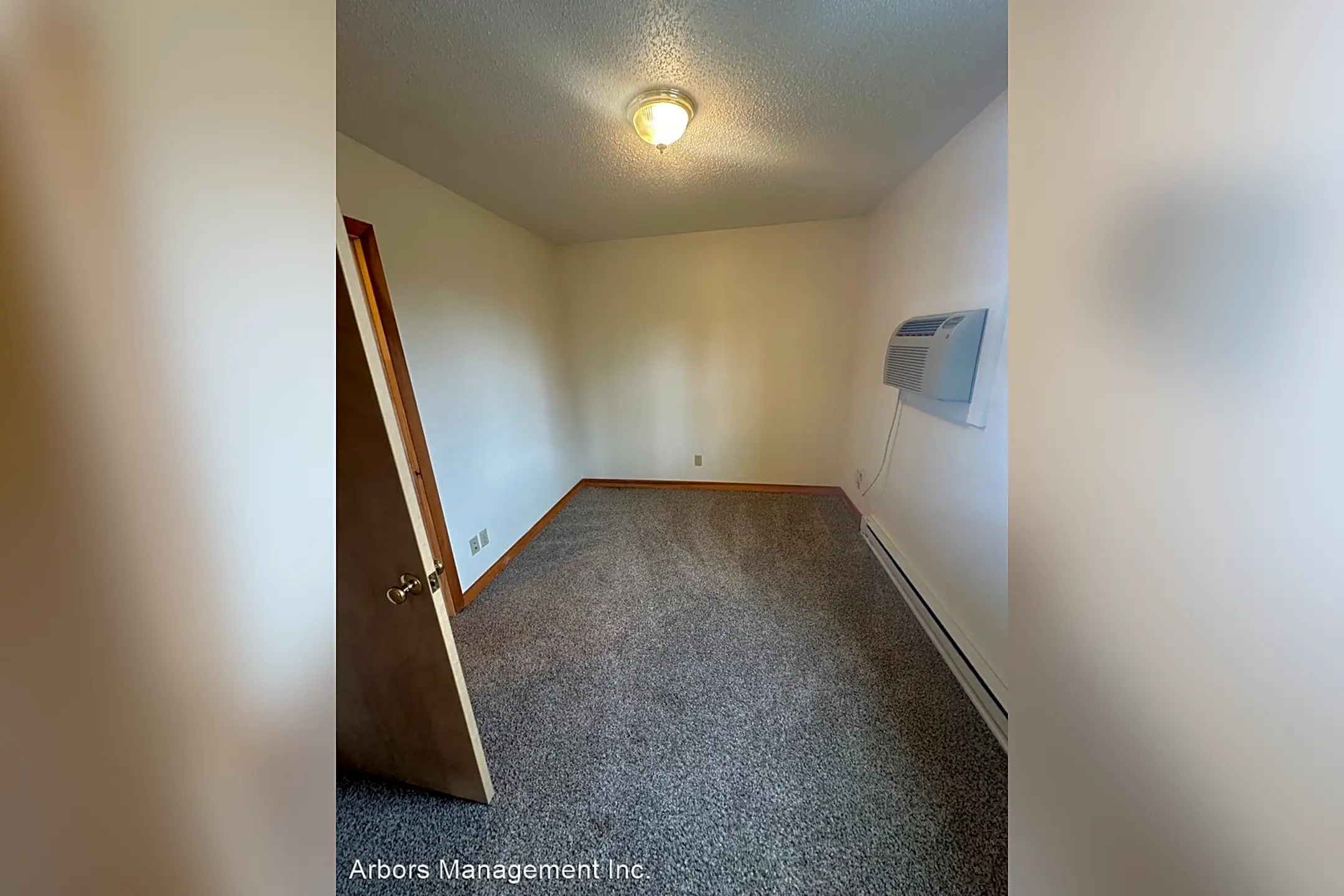 64 Lake St Apartments Stoneboro, PA 16153