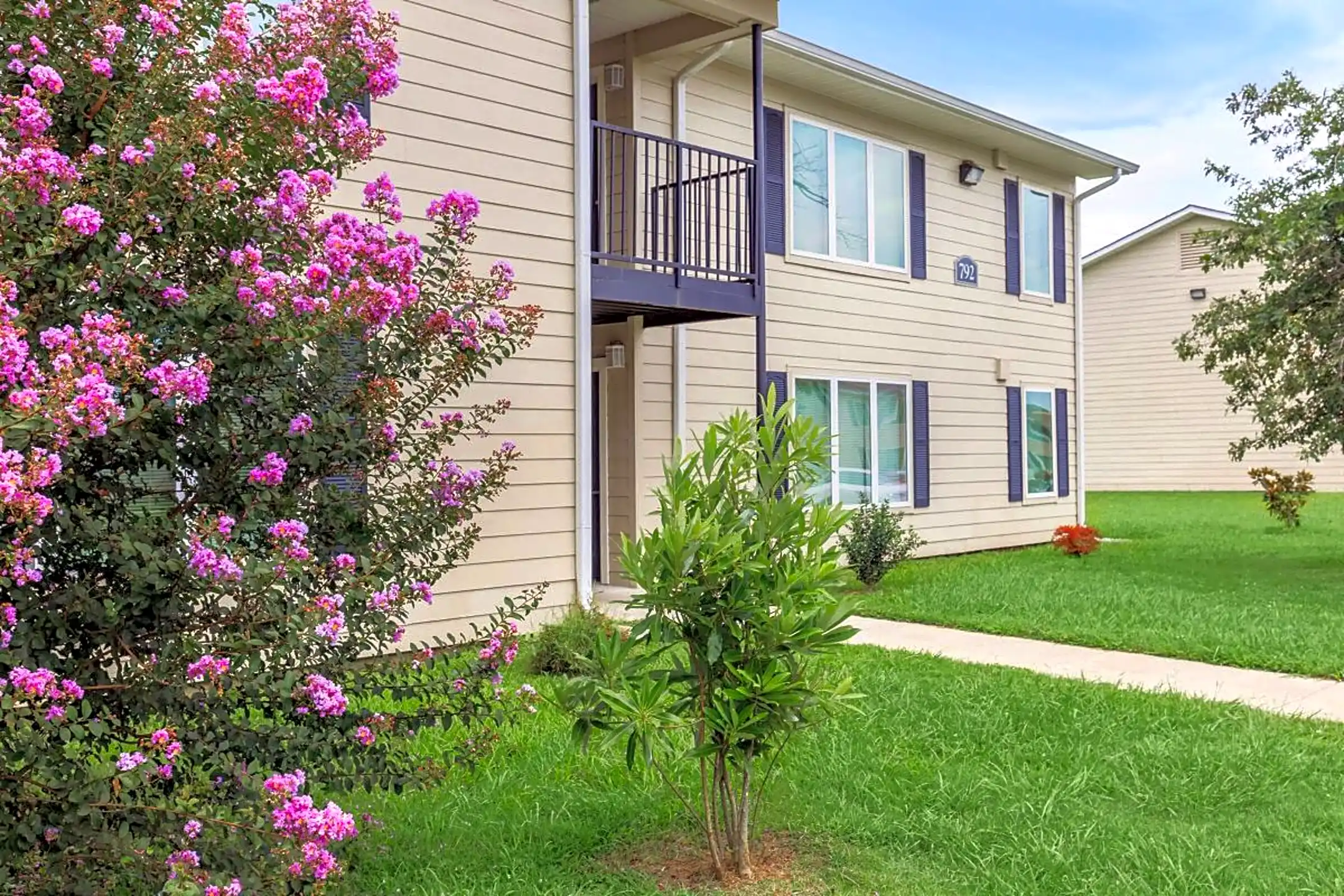 Hicky Gardens Apartments Marianna, AR 72360