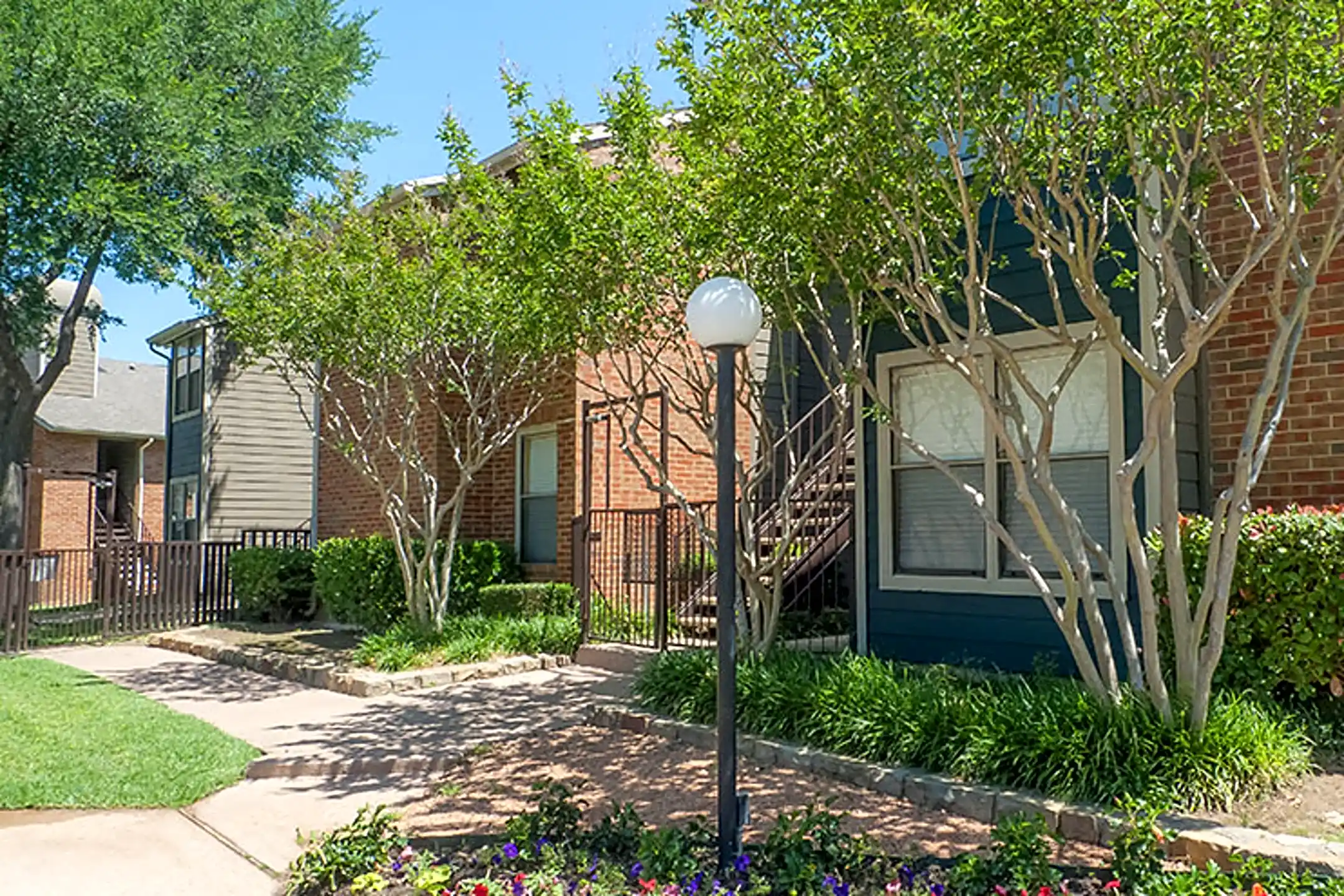 Greentree Apartment Homes Carrollton, TX 75007
