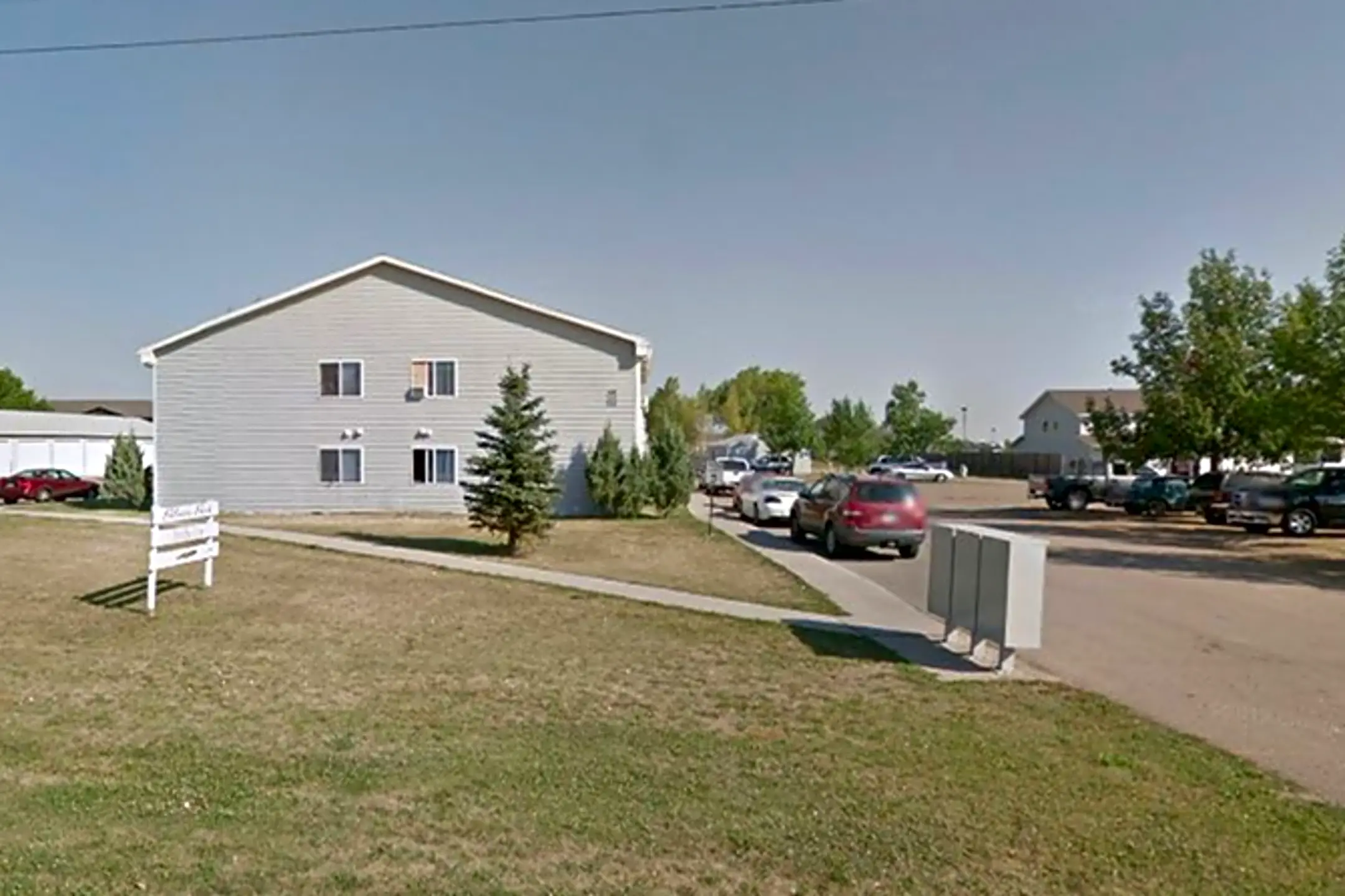 Polaris Apartments 300 27th Ave NW Minot, ND for Rent Rent.