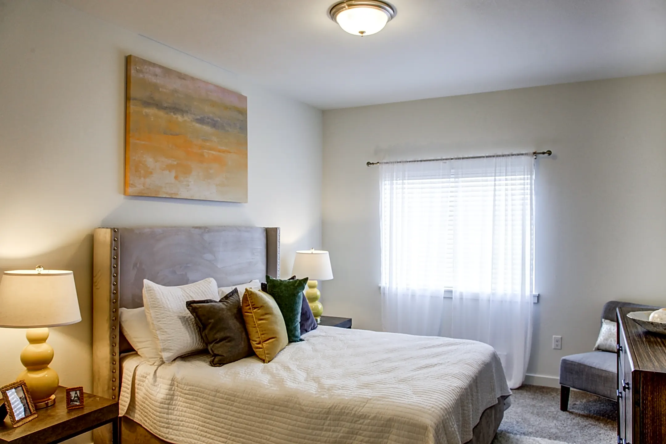 Britton Place Lacey, WA 98516