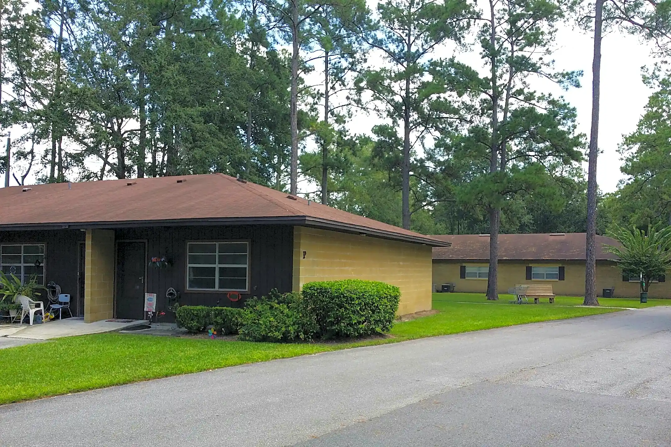 Milhopper Pines Apartments Gainesville, FL 32605