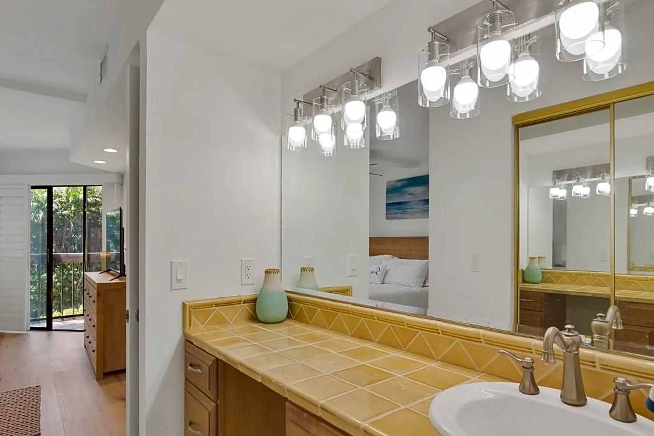 Bathroom - 5101 Florida A1A #109 - Vero Beach, FL
