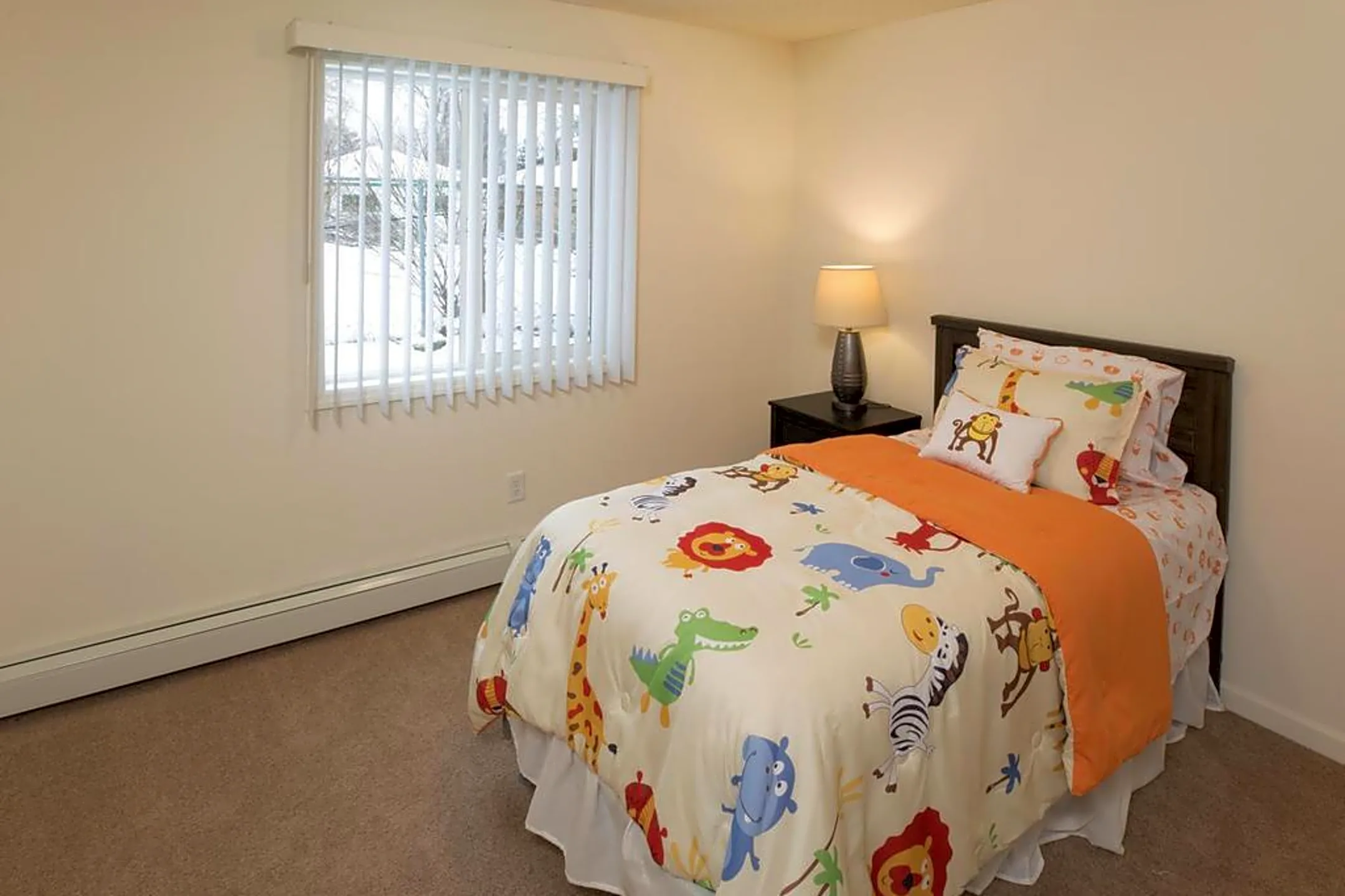 Lynn 7th Ave Apartments 2911 7th Ave Anoka, MN Apartments for Rent