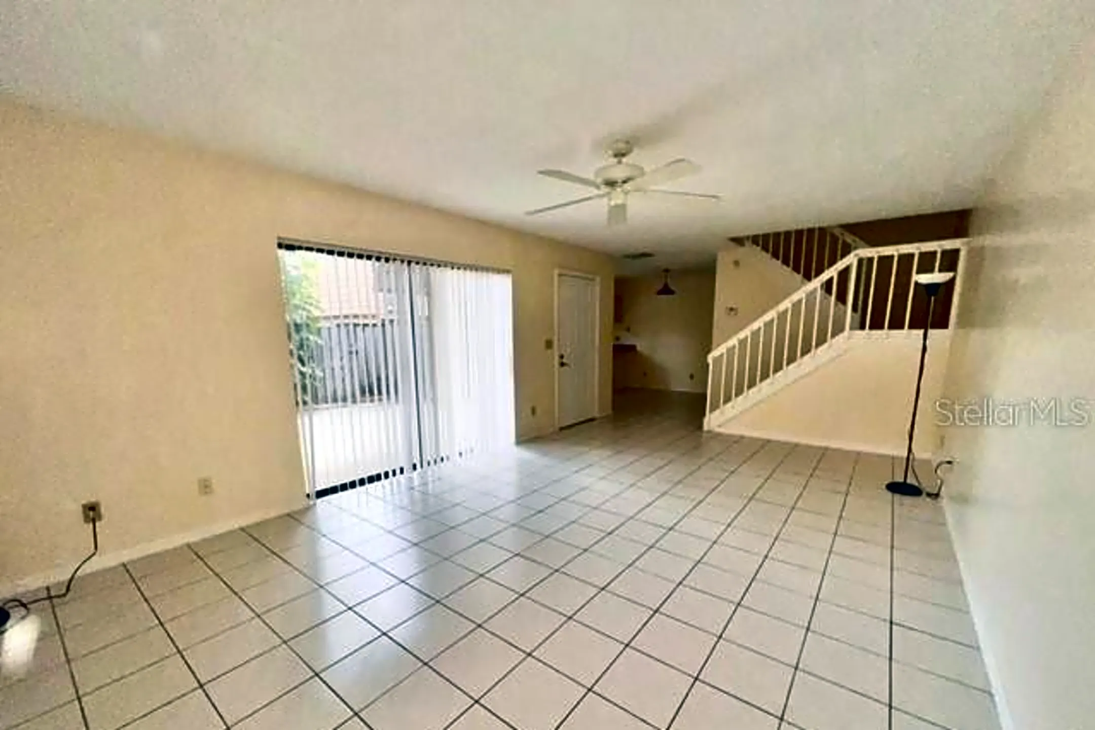 5258 Coral Ct #605 Condos - Orlando, FL 32811