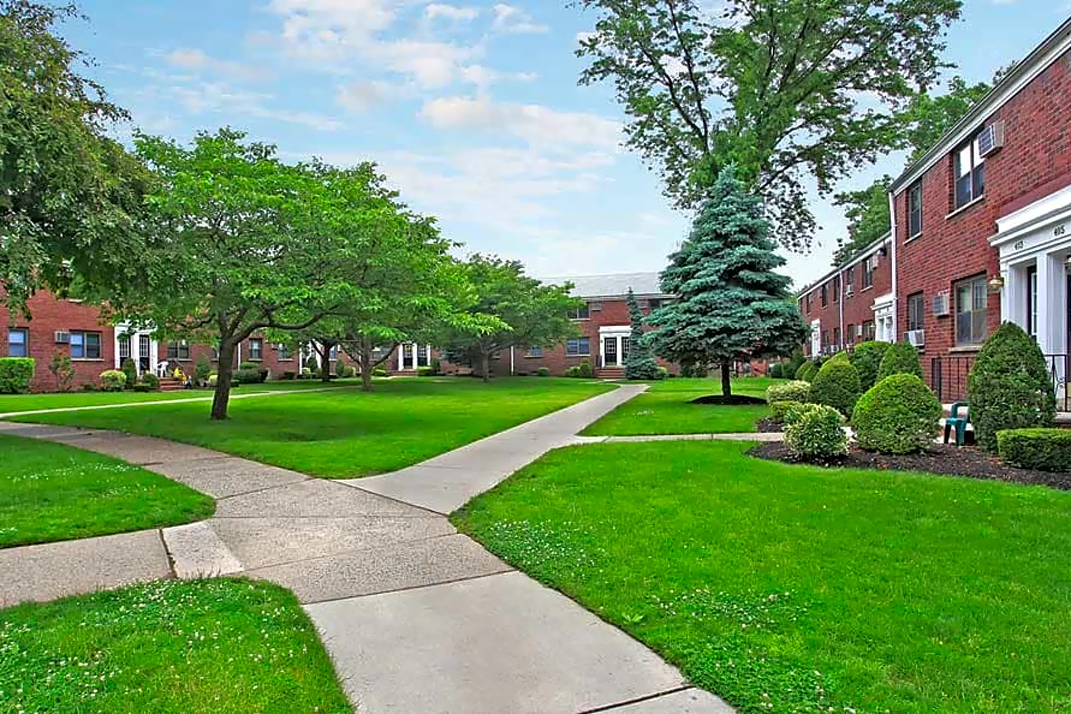 Boulevard Apartments Hasbrouck Heights, NJ 07604