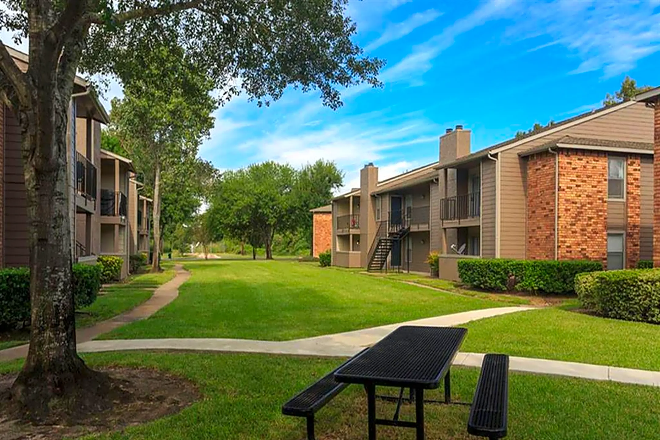 The Hunt Club at Pin Oak Apartments - 1550 Katy Flewelln Rd | Katy, TX ...