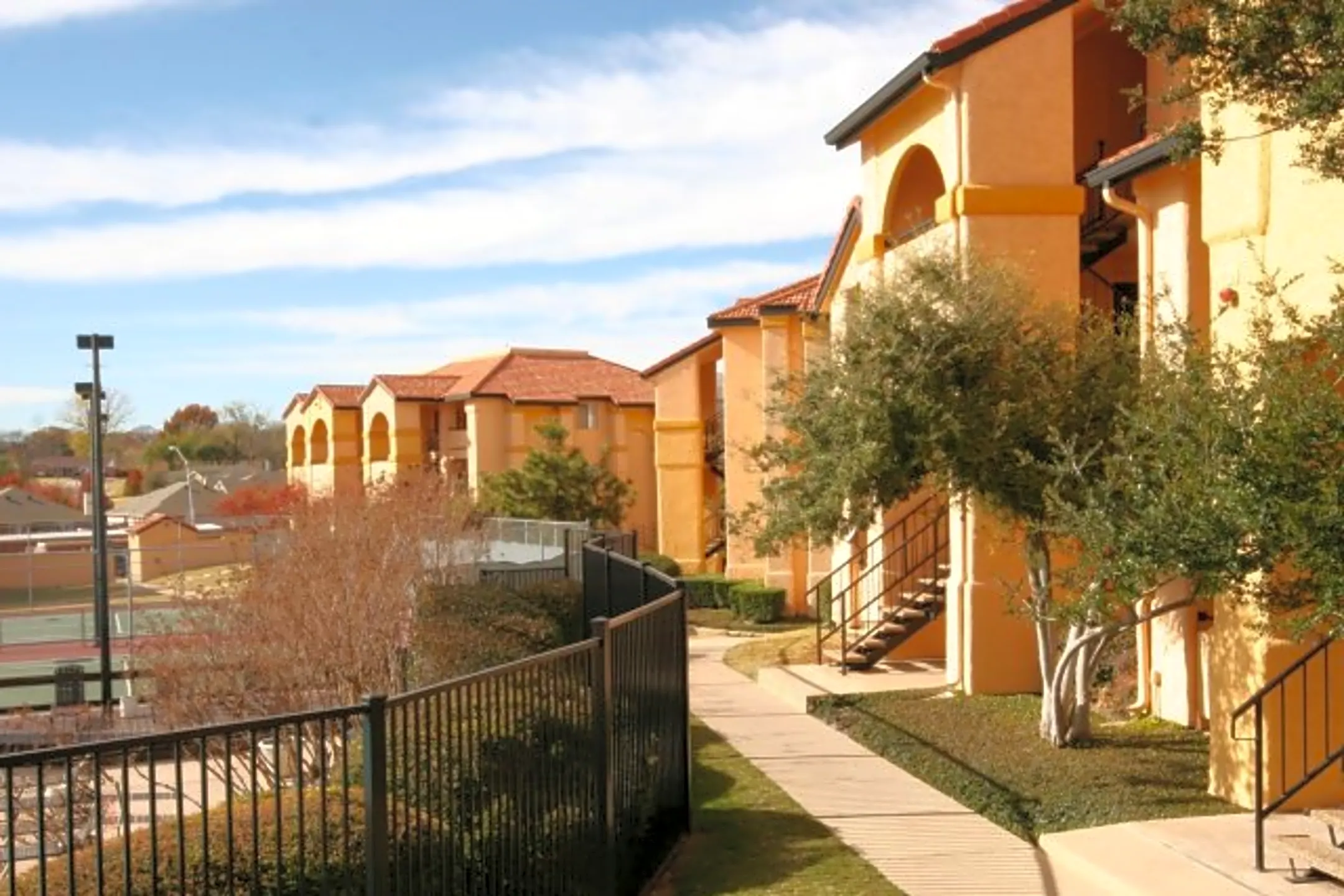 Crest Oasis 4701 American Blvd Euless, TX Apartments for Rent Rent.