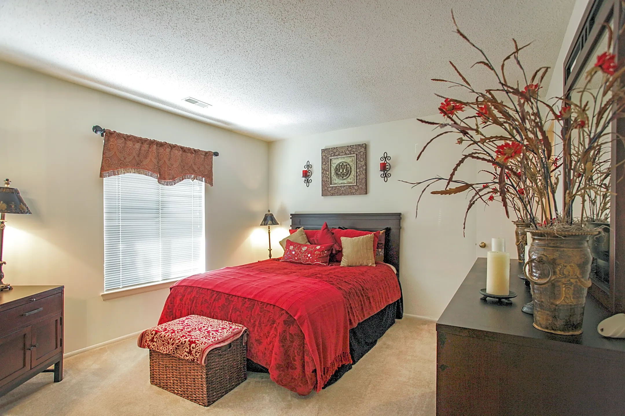 Coffey Creek Apartment Homes 2208 Yager Creek Dr Charlotte, NC