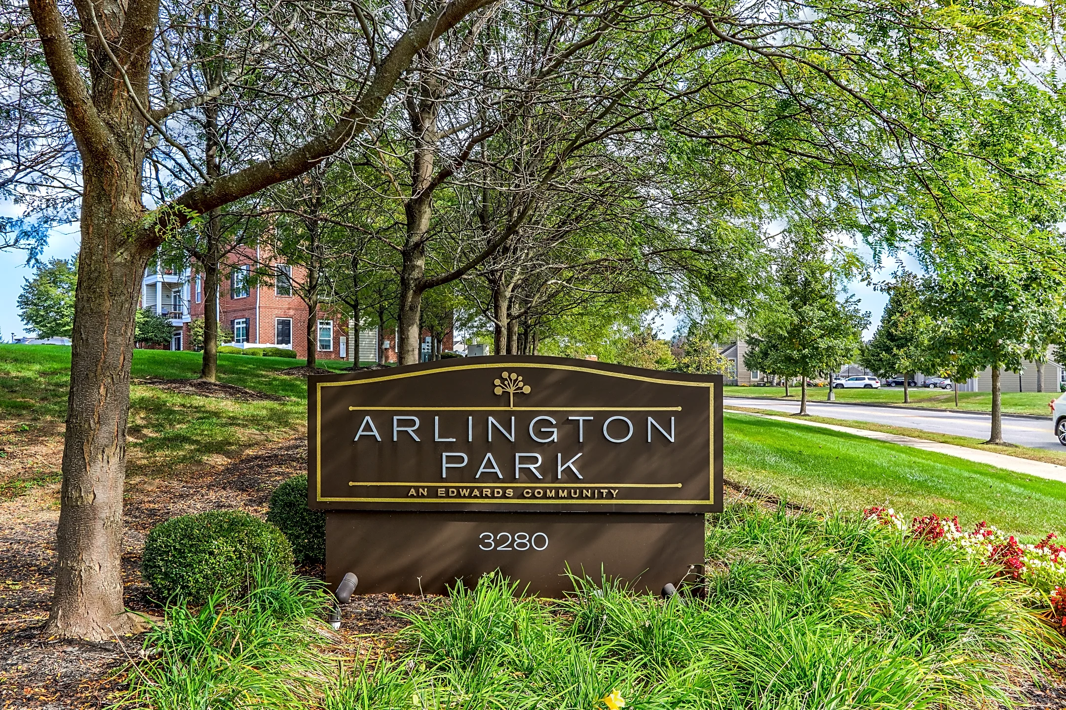 Community Signage - Arlington Park - Hilliard, OH