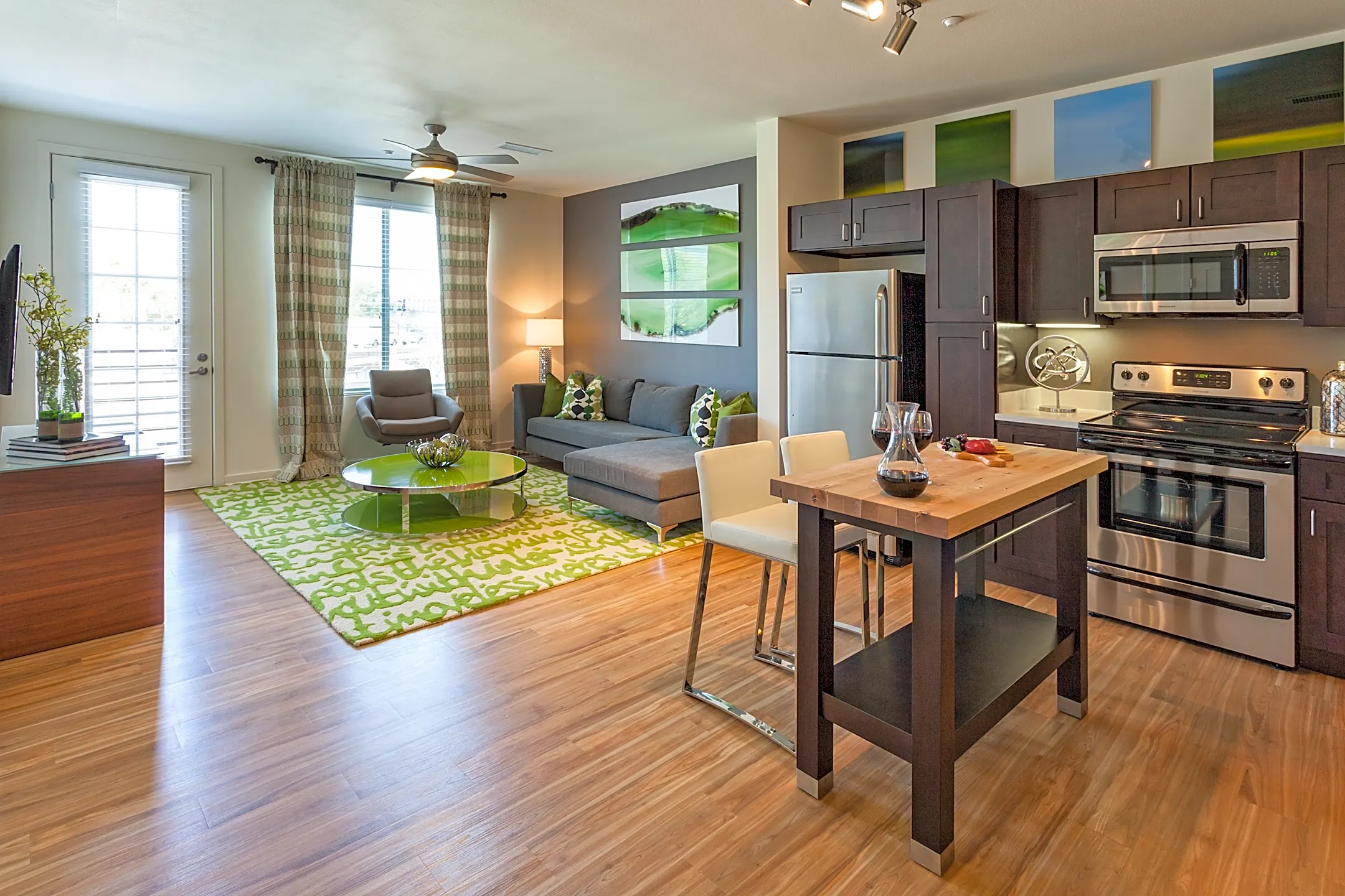 Capstone at Vallagio 158 Inverness Dr W Englewood, CO Apartments