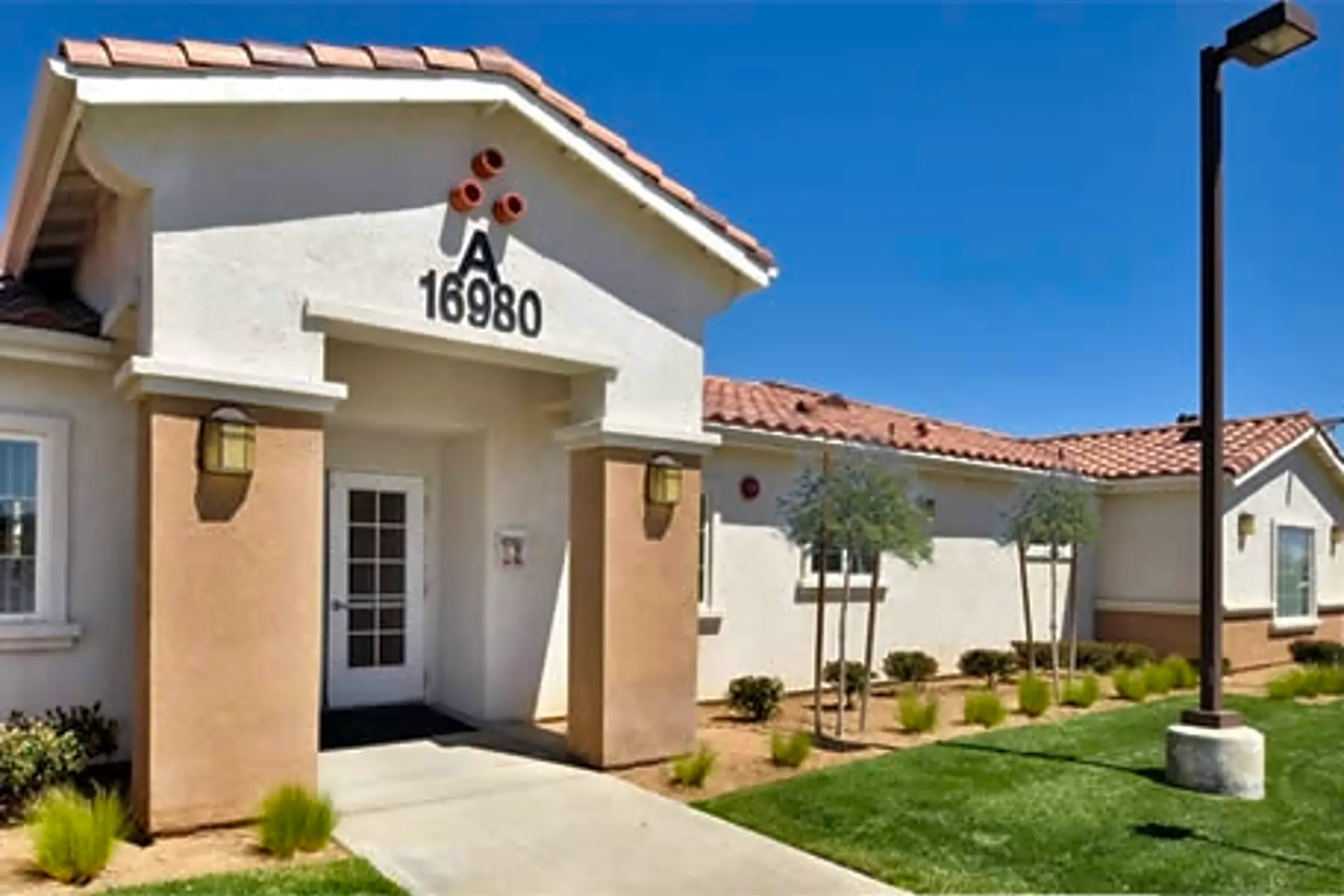 Casa Bella Apartments Victorville CA 92395   E1decf4ffcbcf3a730bfa4d47e1b91a0