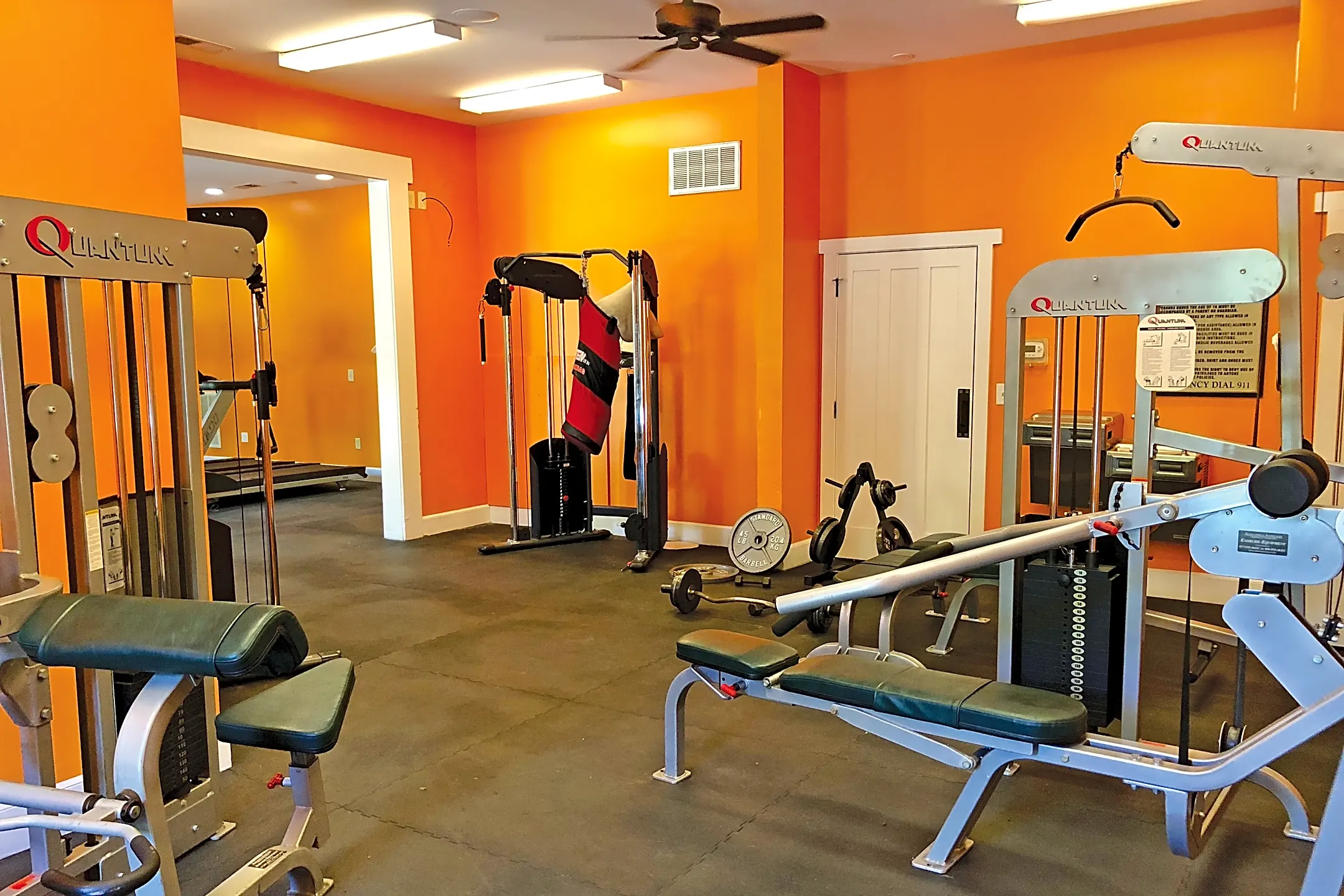 Woodlands of Knoxville 3805 Cherokee Wds Way Knoxville, TN Condos