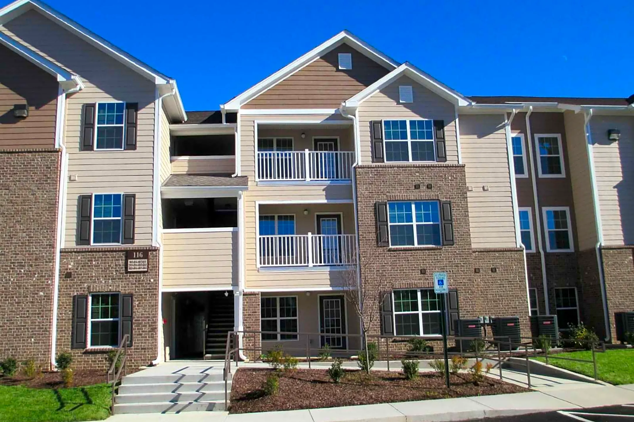 Stewart Place 12 Dr Crossville, TN Apartments for Rent Rent.