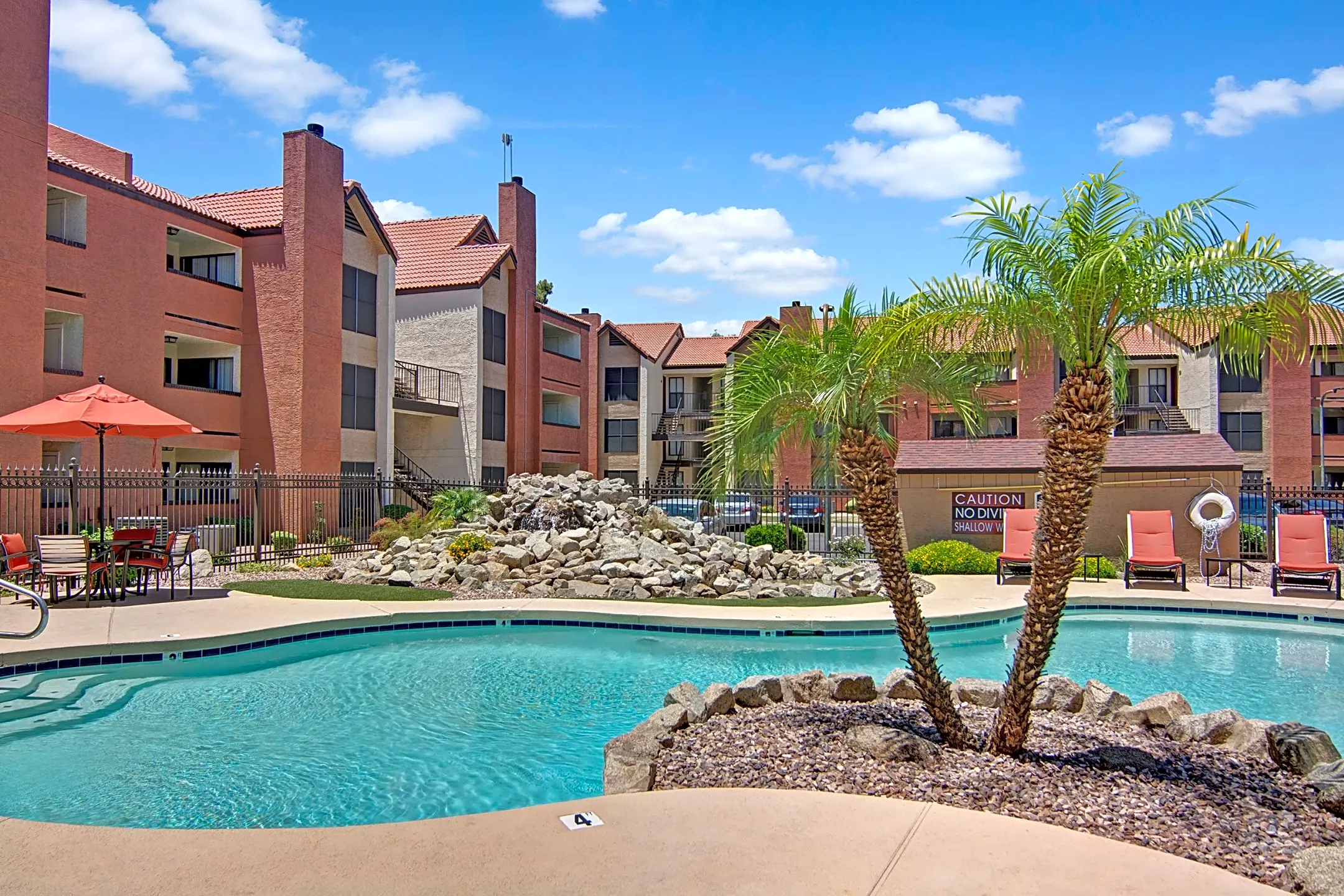 Motif Apartment Homes - Phoenix, AZ 85029